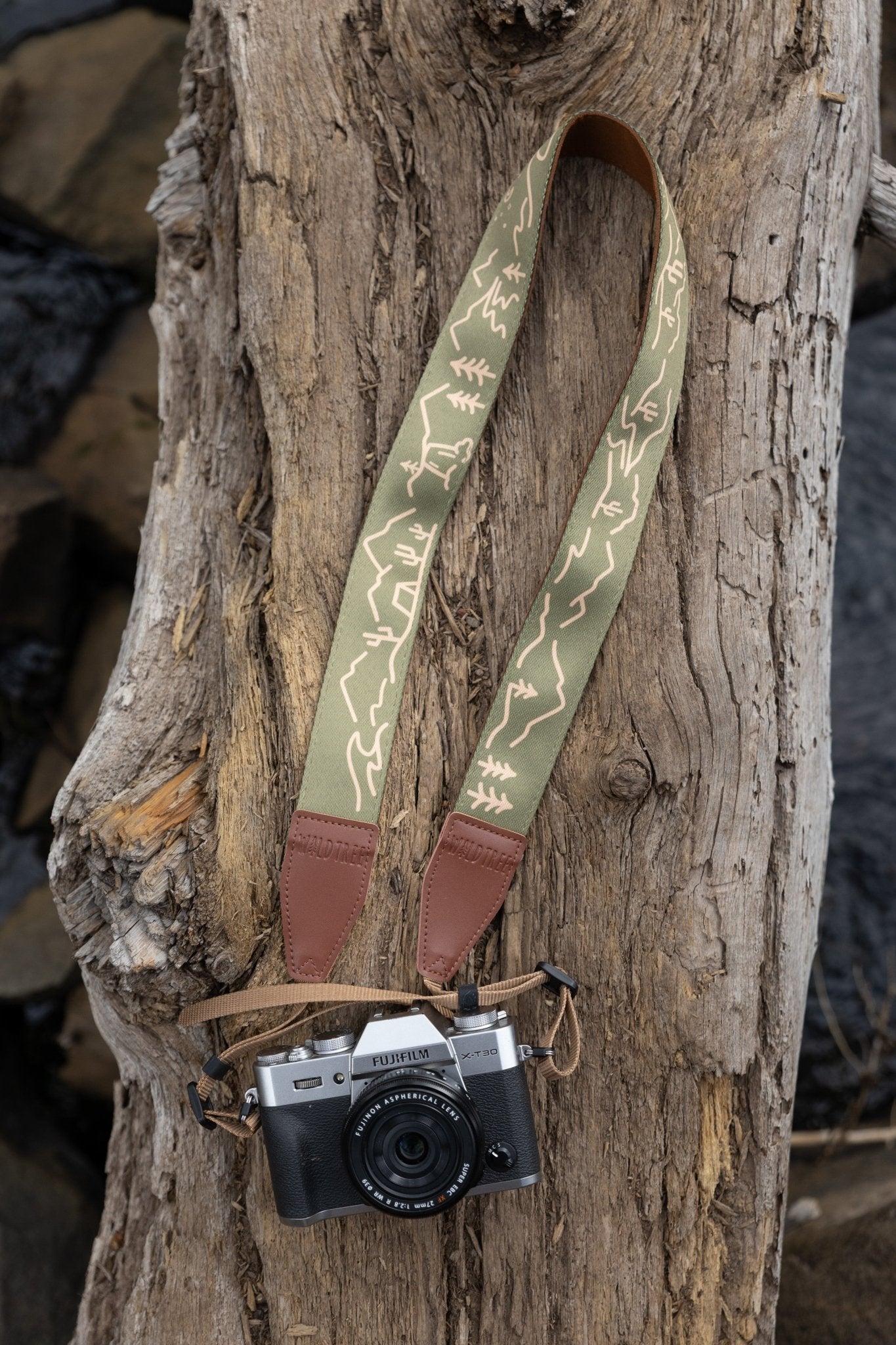 Traveler Camera Strap - Paranoid Ranch