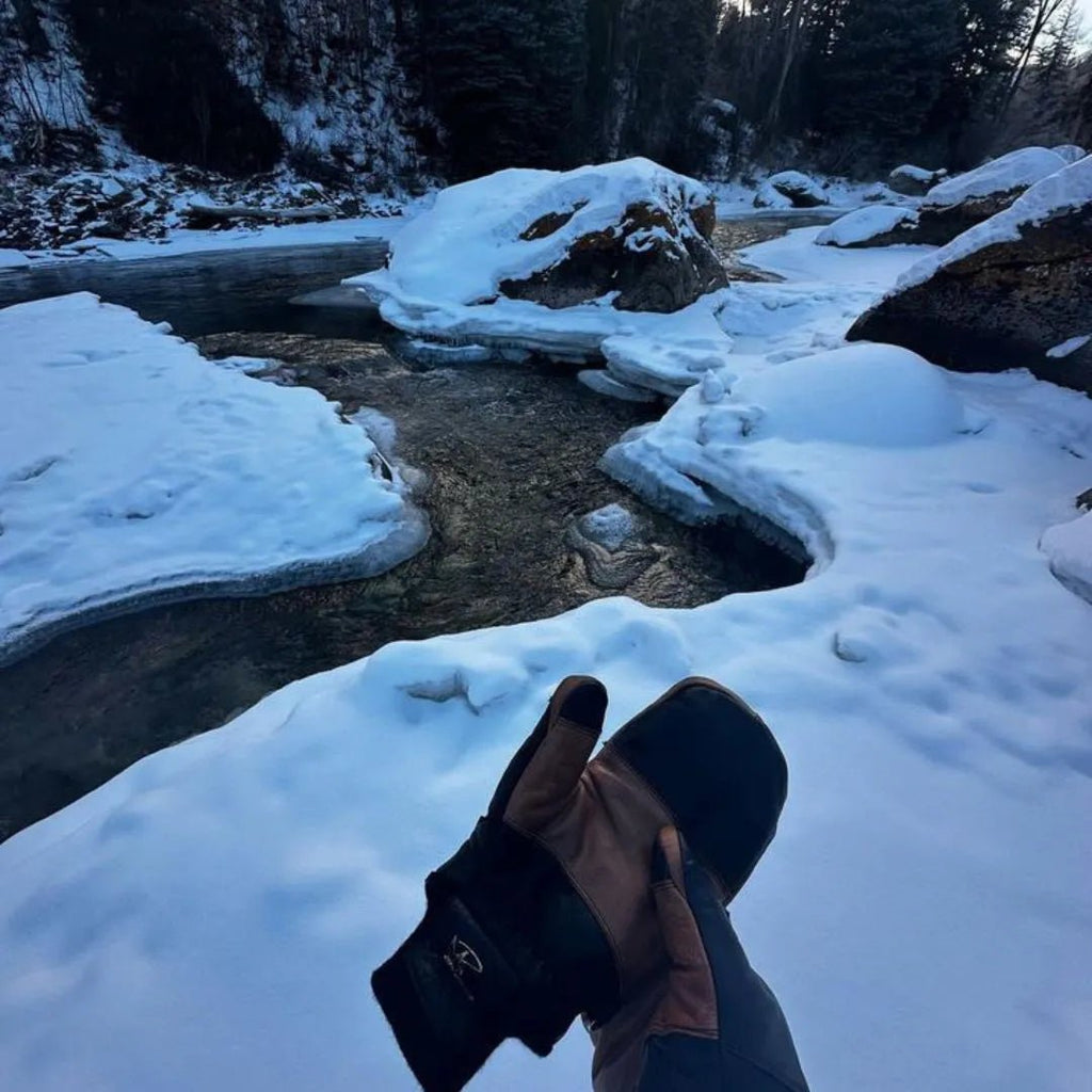 5280 Water Buffalo Leather Mitten - Black - Paranoid Ranch