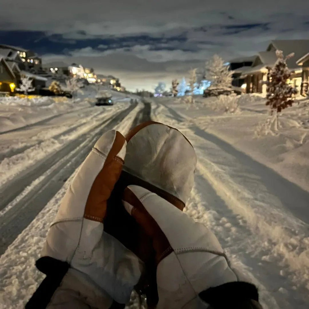 5280 Water Buffalo Leather Mitten - White - Paranoid Ranch