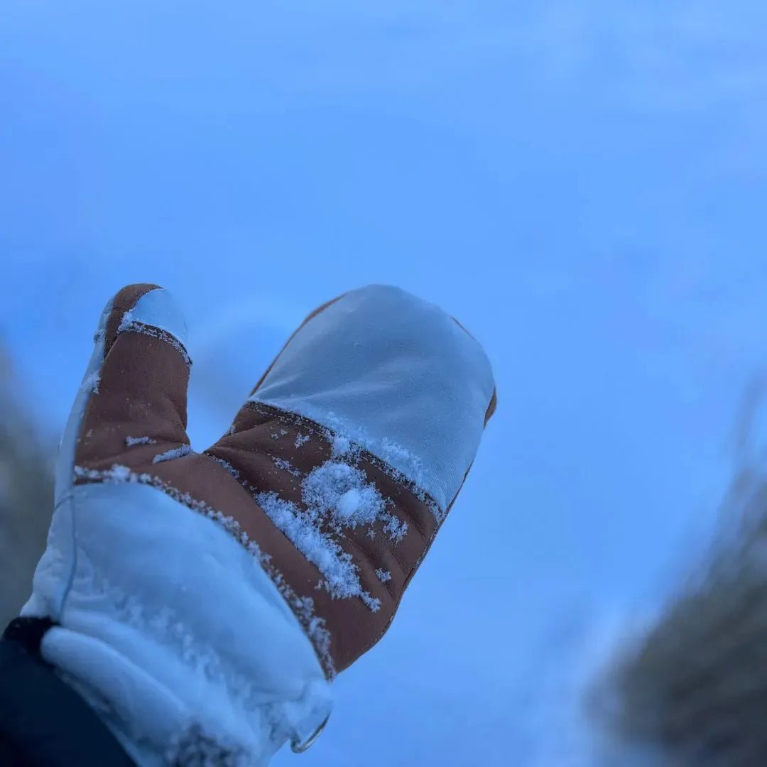 5280 Water Buffalo Leather Mitten - White - Paranoid Ranch