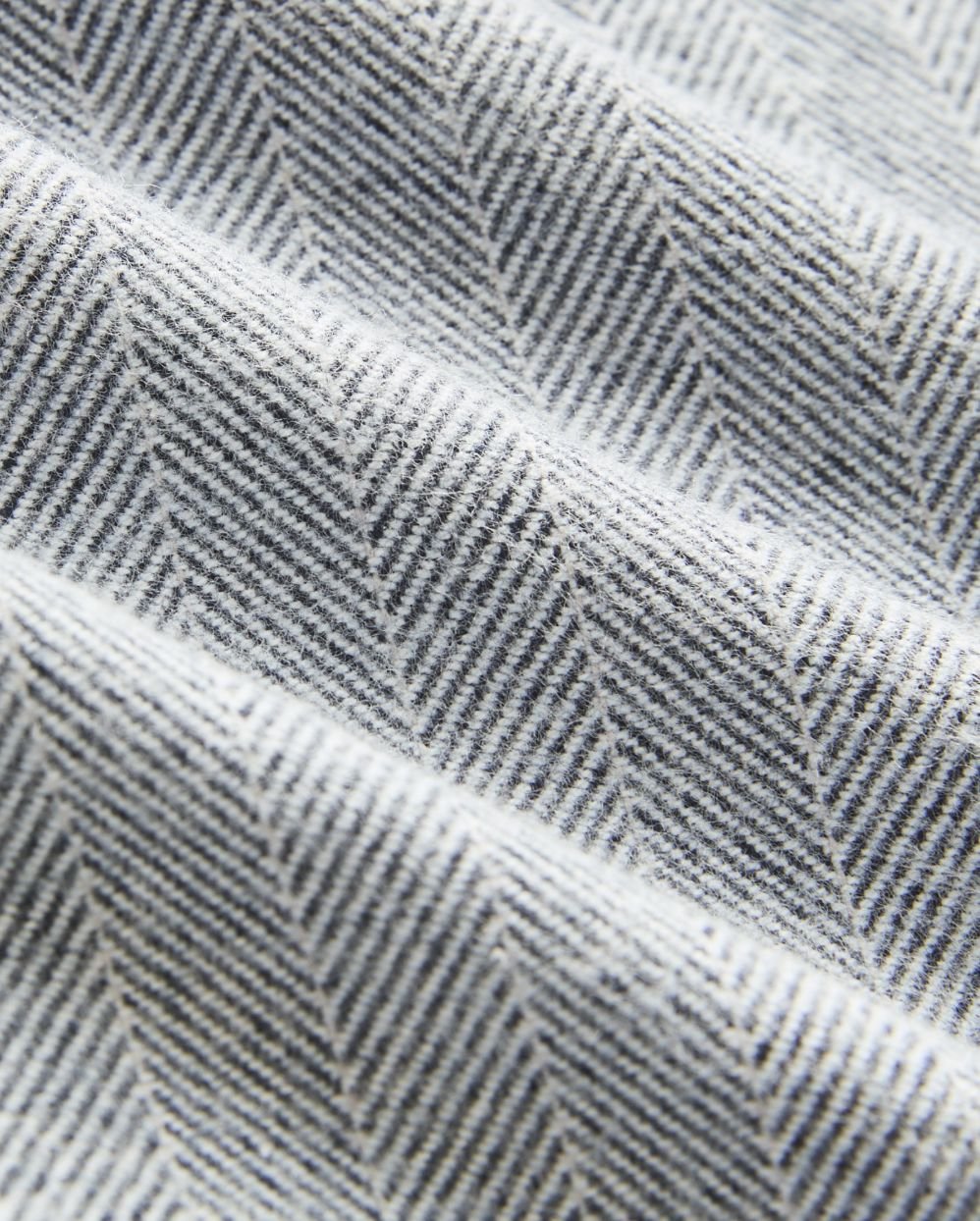 Accord Shirt in Cotton Flannel - Paranoid Ranch