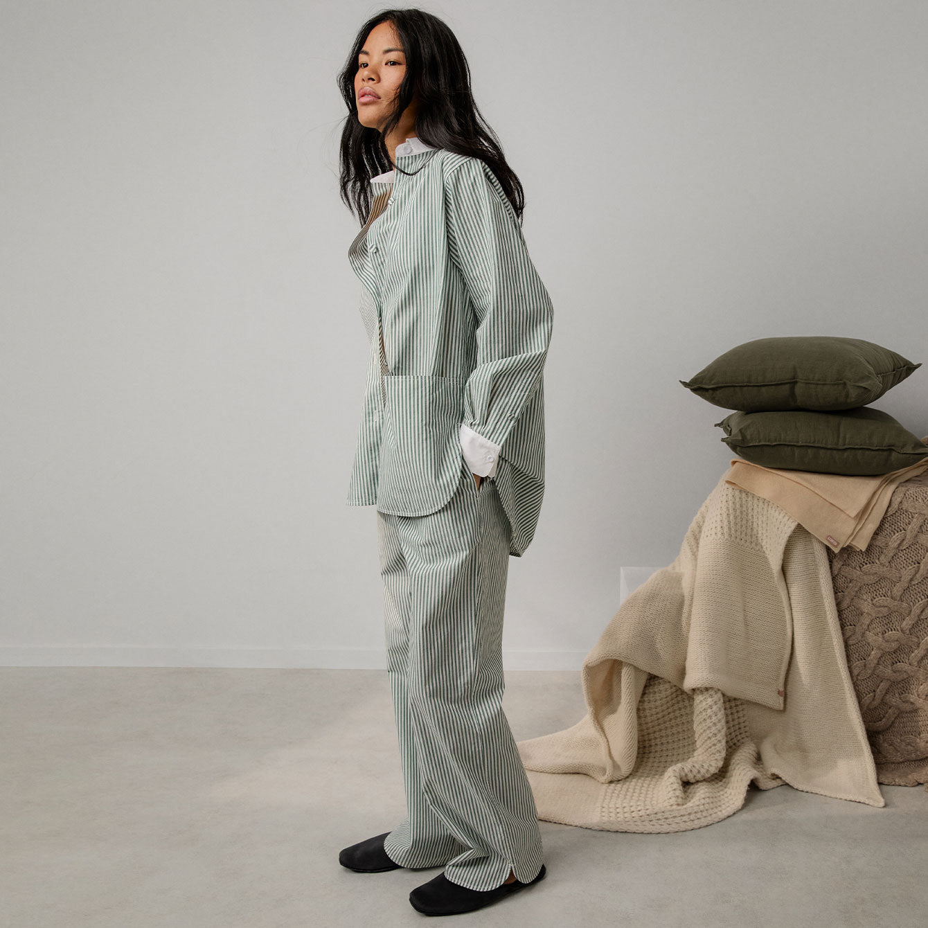 Airy Cotton Curved Hem Shirt - Paranoid Ranch