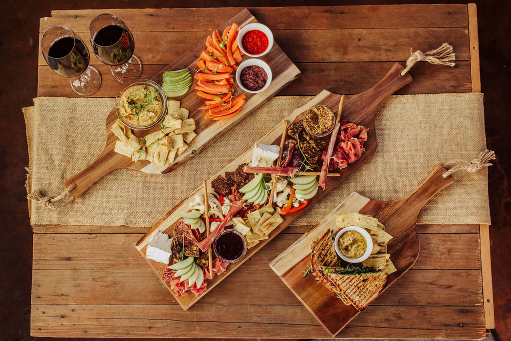 Artisan 18" Acacia Charcuterie Board - Paranoid Ranch
