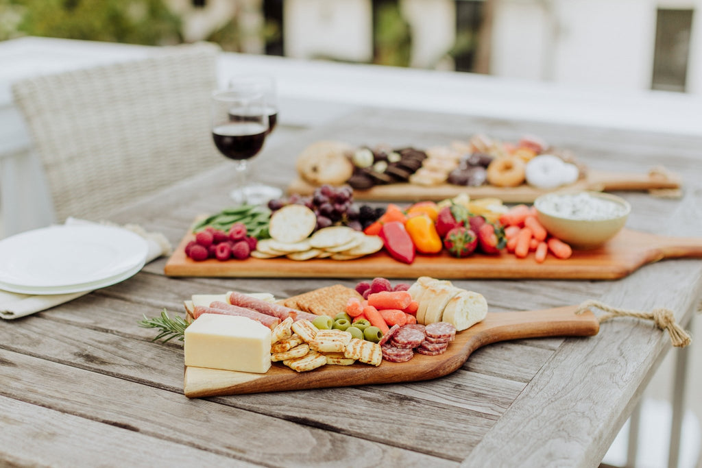 Artisan 18" Acacia Charcuterie Board - Paranoid Ranch