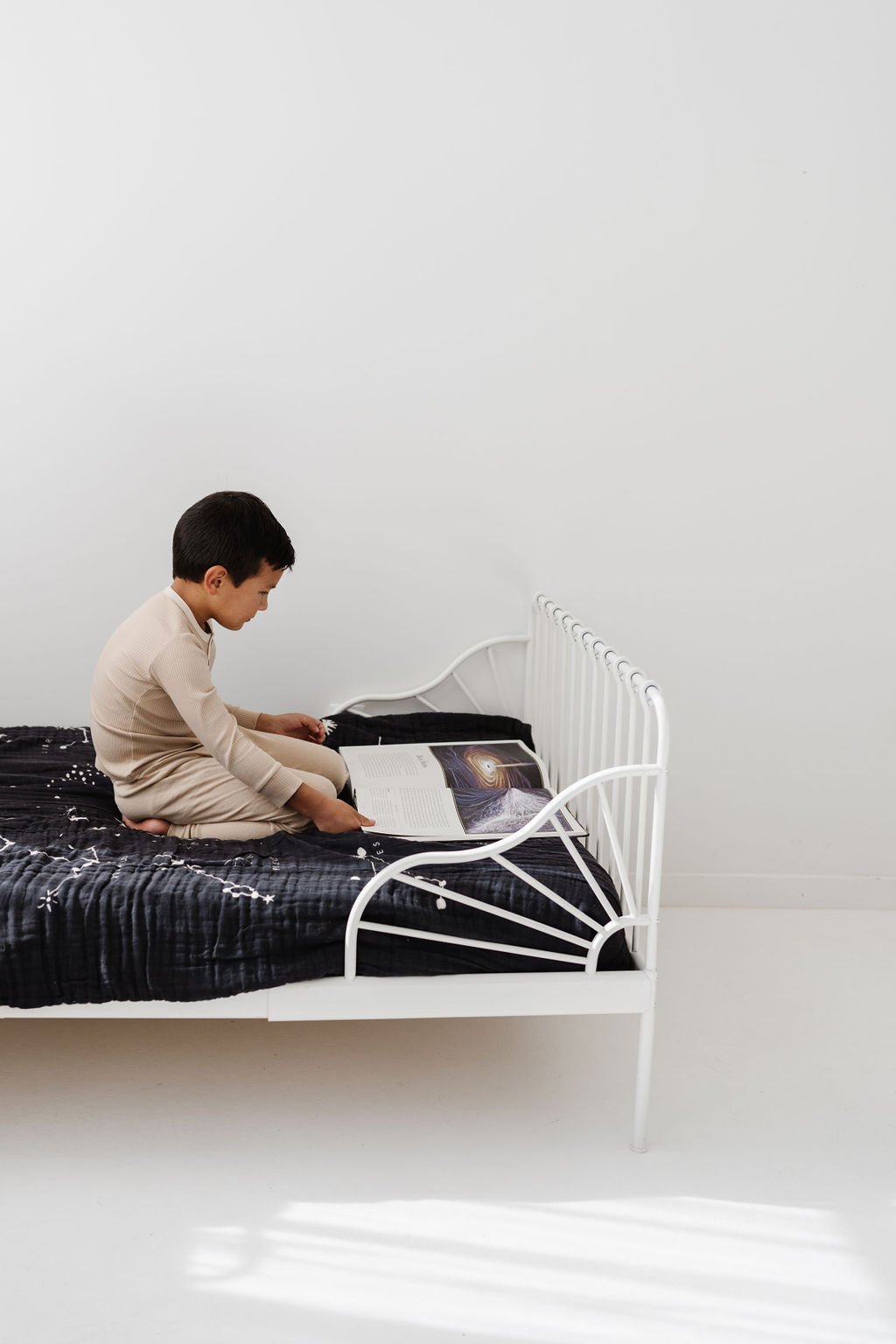 Astrology Throw Blanket - Paranoid Ranch