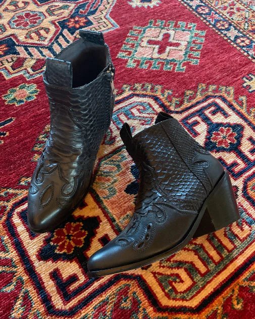 Black Mamba Boots - Paranoid Ranch