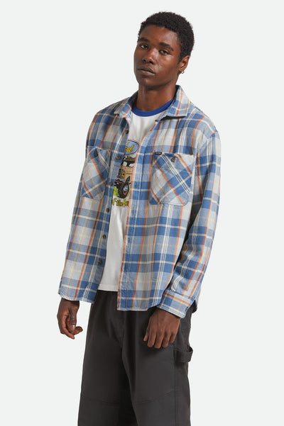 Men’s Brixton Vintage Wash Flannel shirt in custom yarn-dye pattern, relaxed fit, 100% cotton, styled with casual jeans.