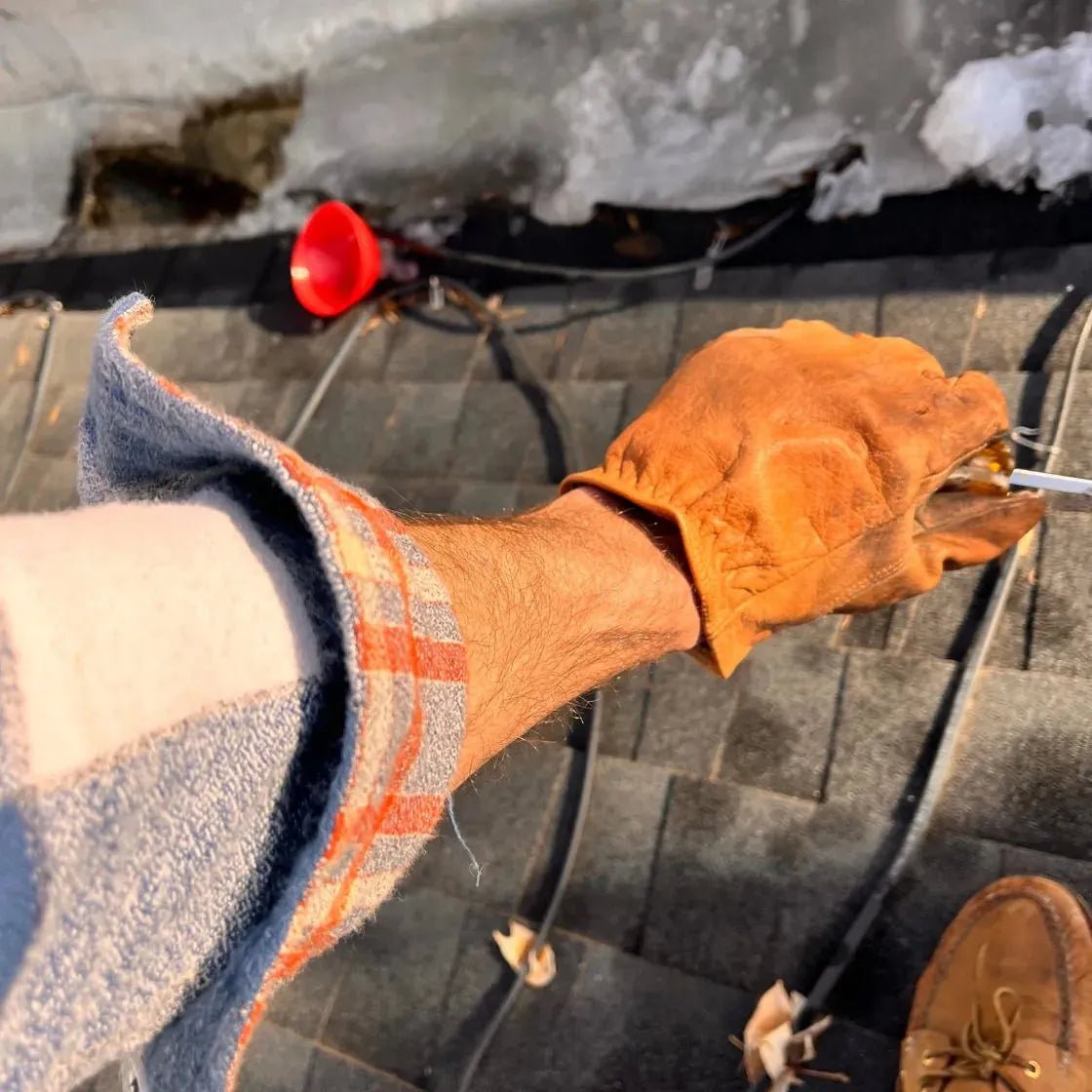 Buffalo Leather Ranching Gloves - Paranoid Ranch
