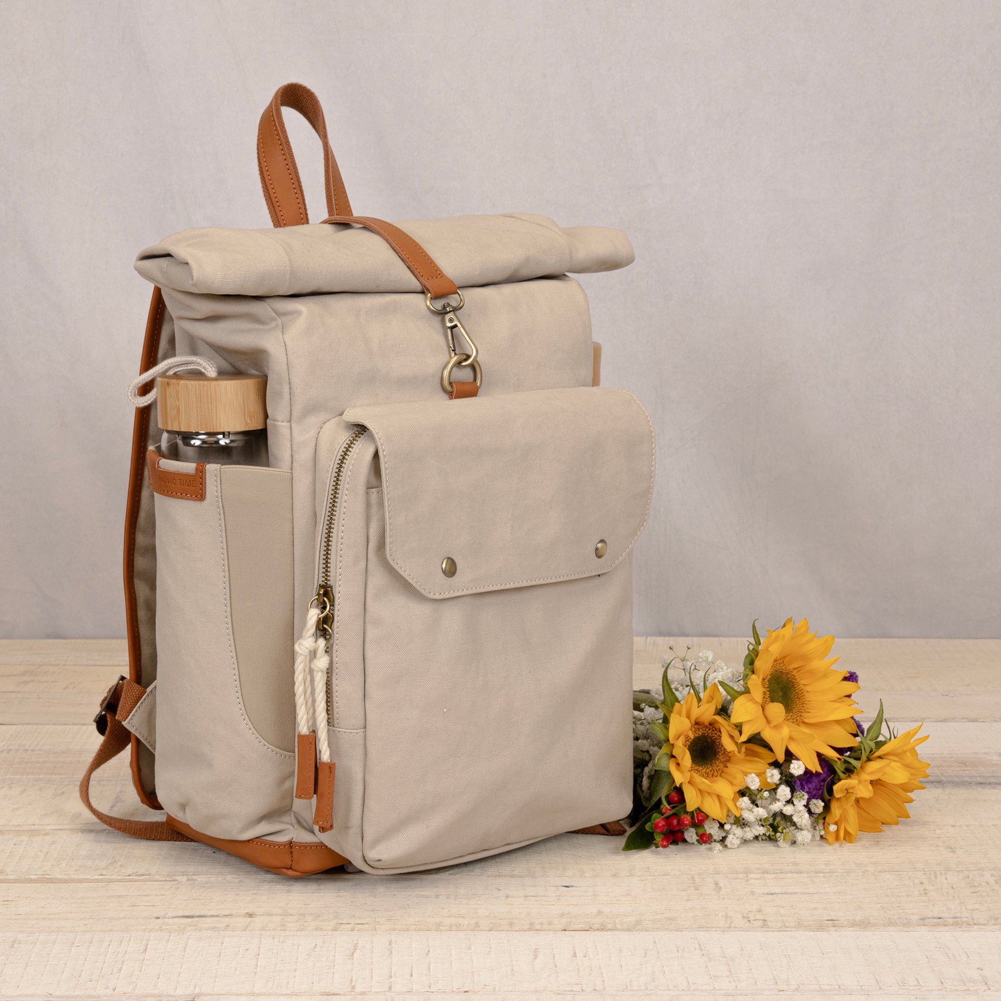 Carmel Roll Top Picnic Backpack Cooler with Utensil Set & Glass Water Bottles - Paranoid Ranch