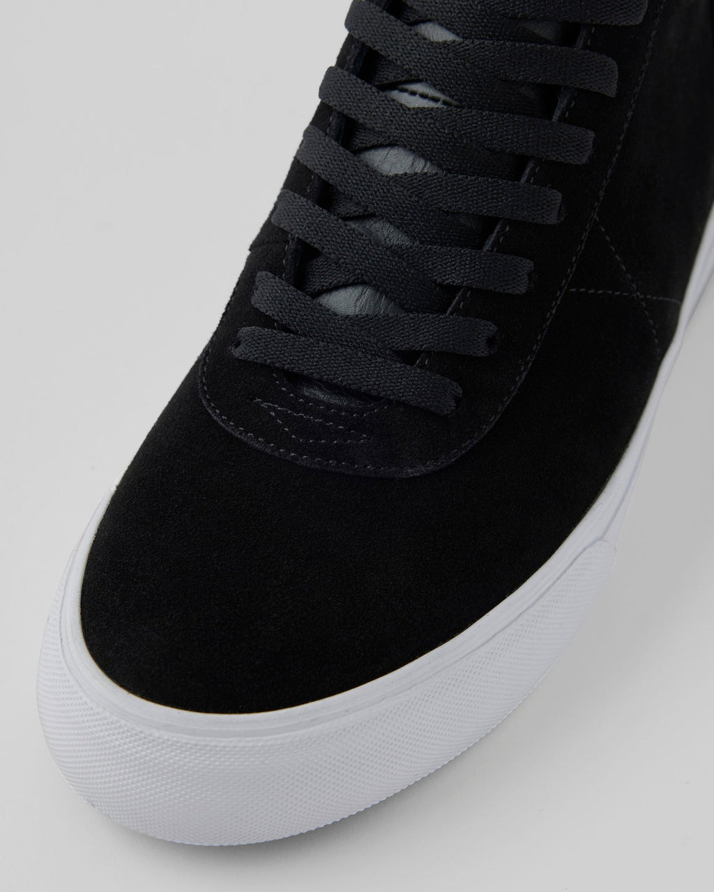 Chapter Mid | Black / White - Paranoid Ranch