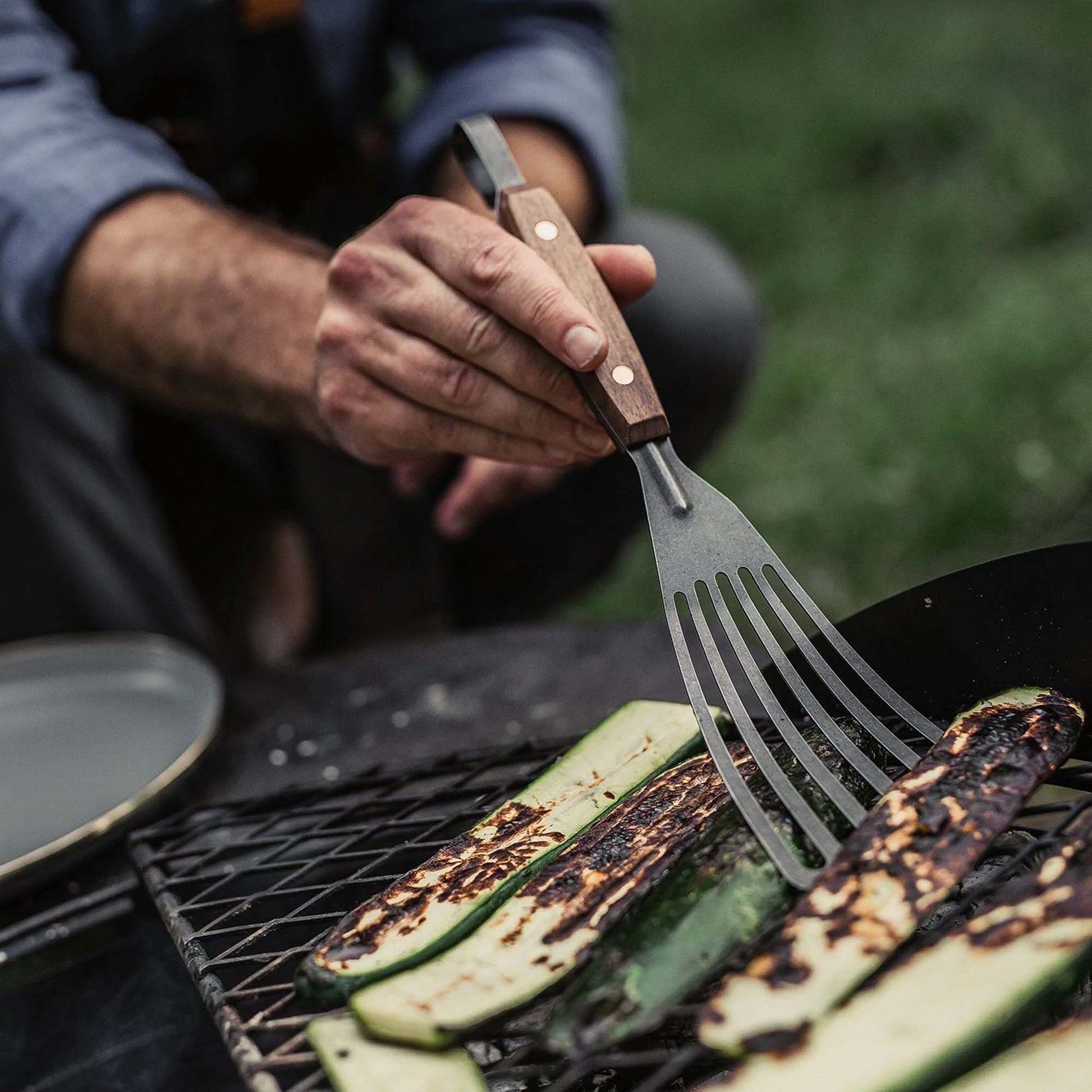 Cowboy Grill Fish Spatula - Paranoid Ranch