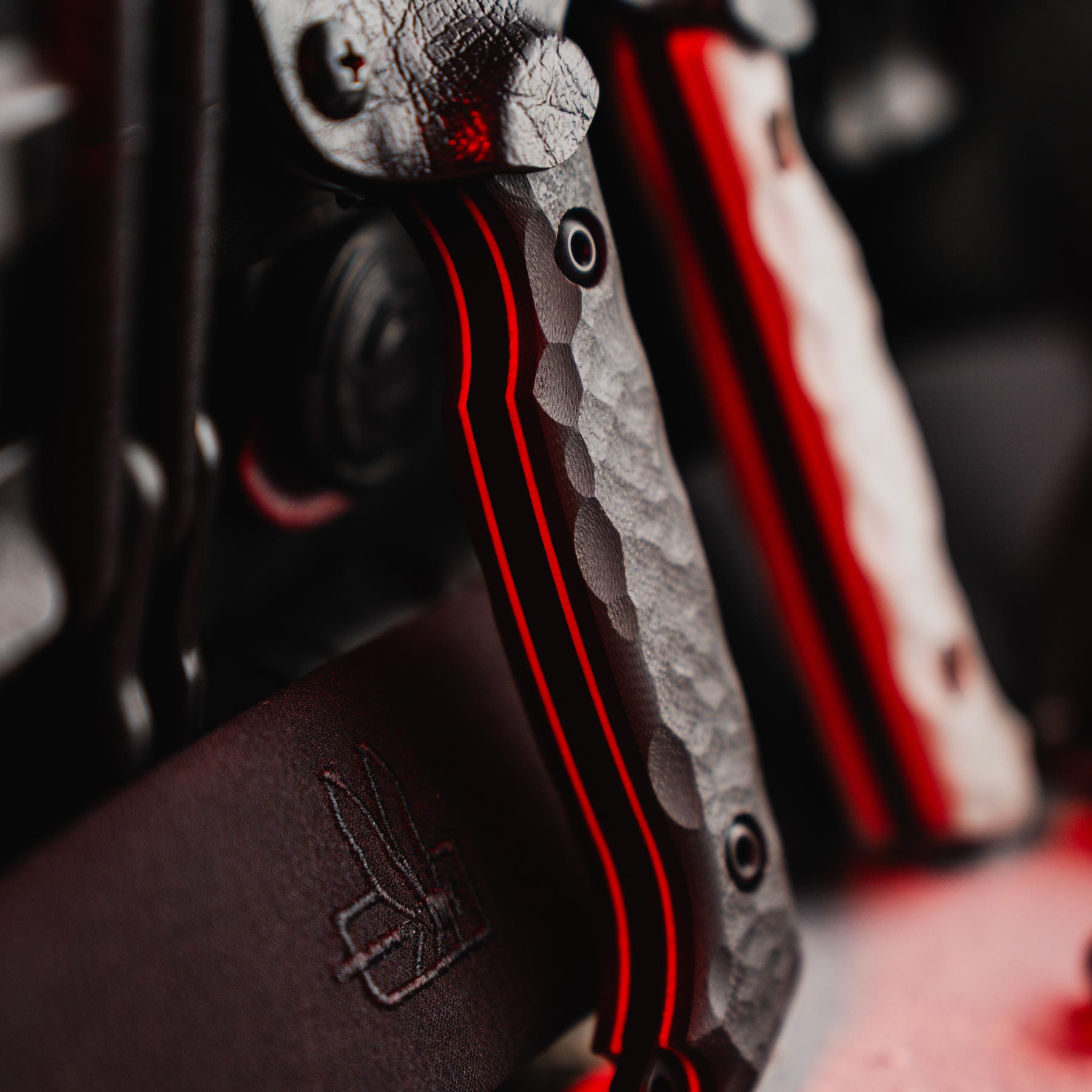 Darter T - Disruptive Grey - Paranoid Ranch