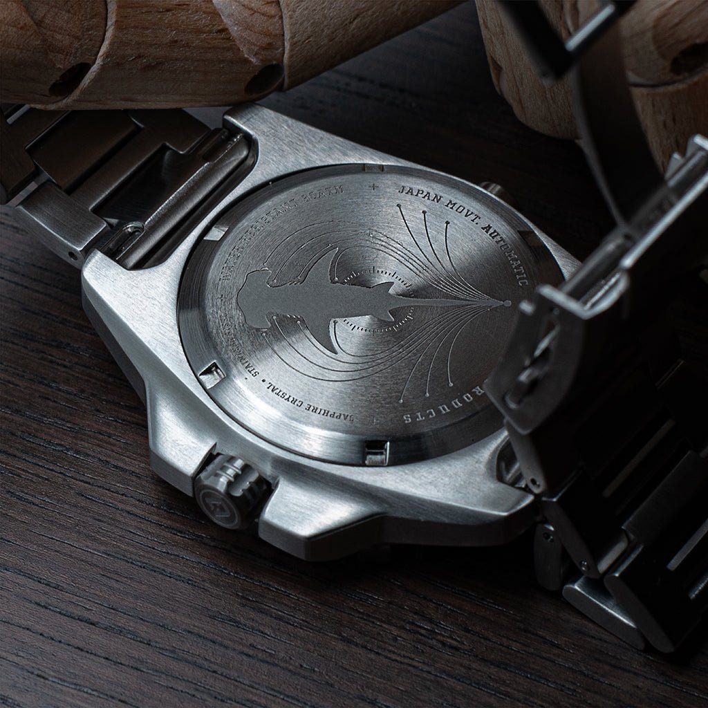 DV-02 - Automatic Dive Watch with Metal Bracelet - Paranoid Ranch