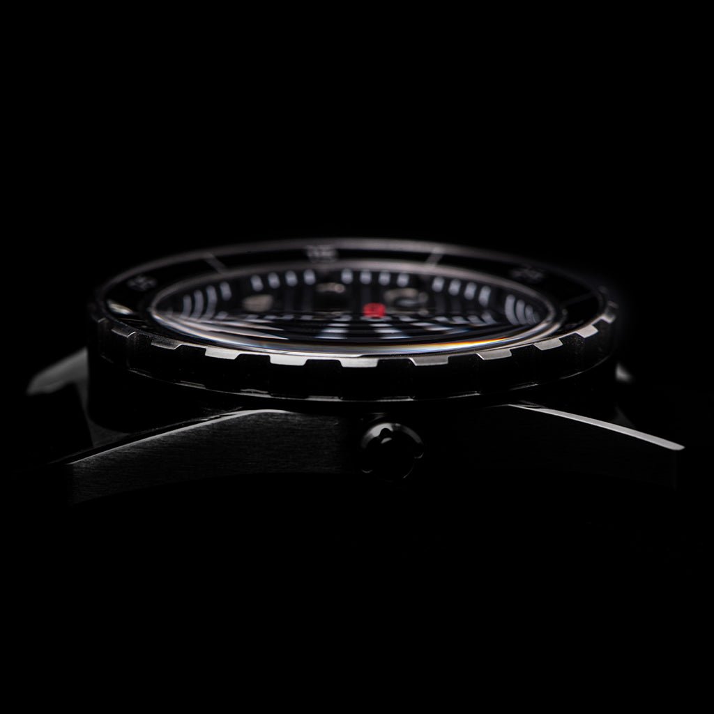 DV - 02 - Automatic Dive Watch With Silicone Sport Strap - Paranoid Ranch