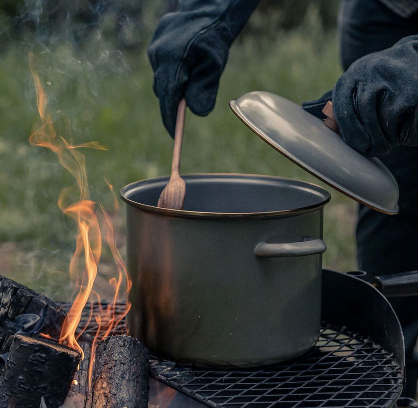 Enamel Stock Pot - Paranoid Ranch