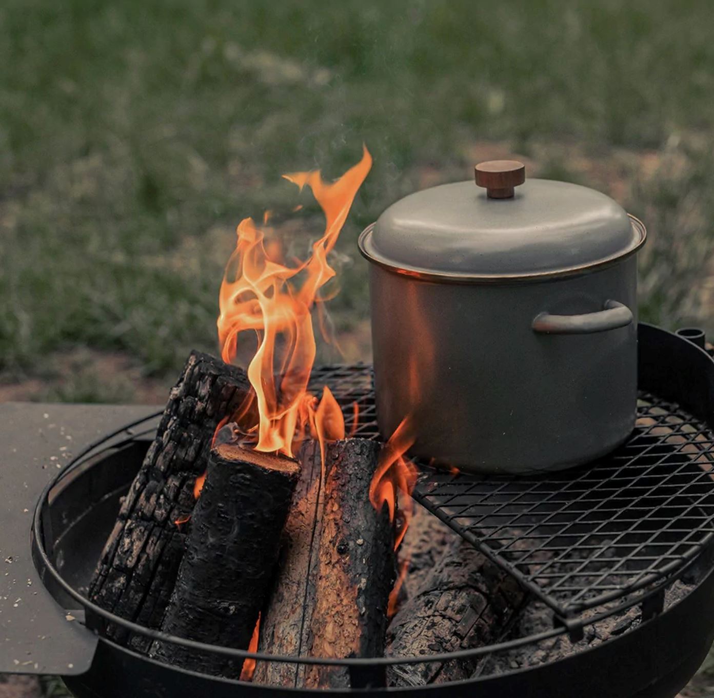 Enamel Stock Pot - Paranoid Ranch