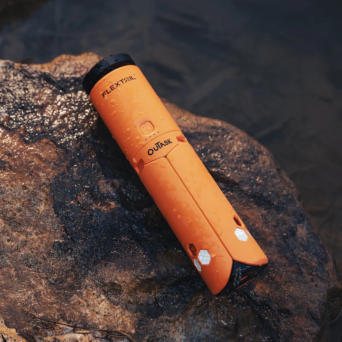 Evo Lantern 2 - in - 1 Telescopic Lantern & Power Bank - Paranoid Ranch