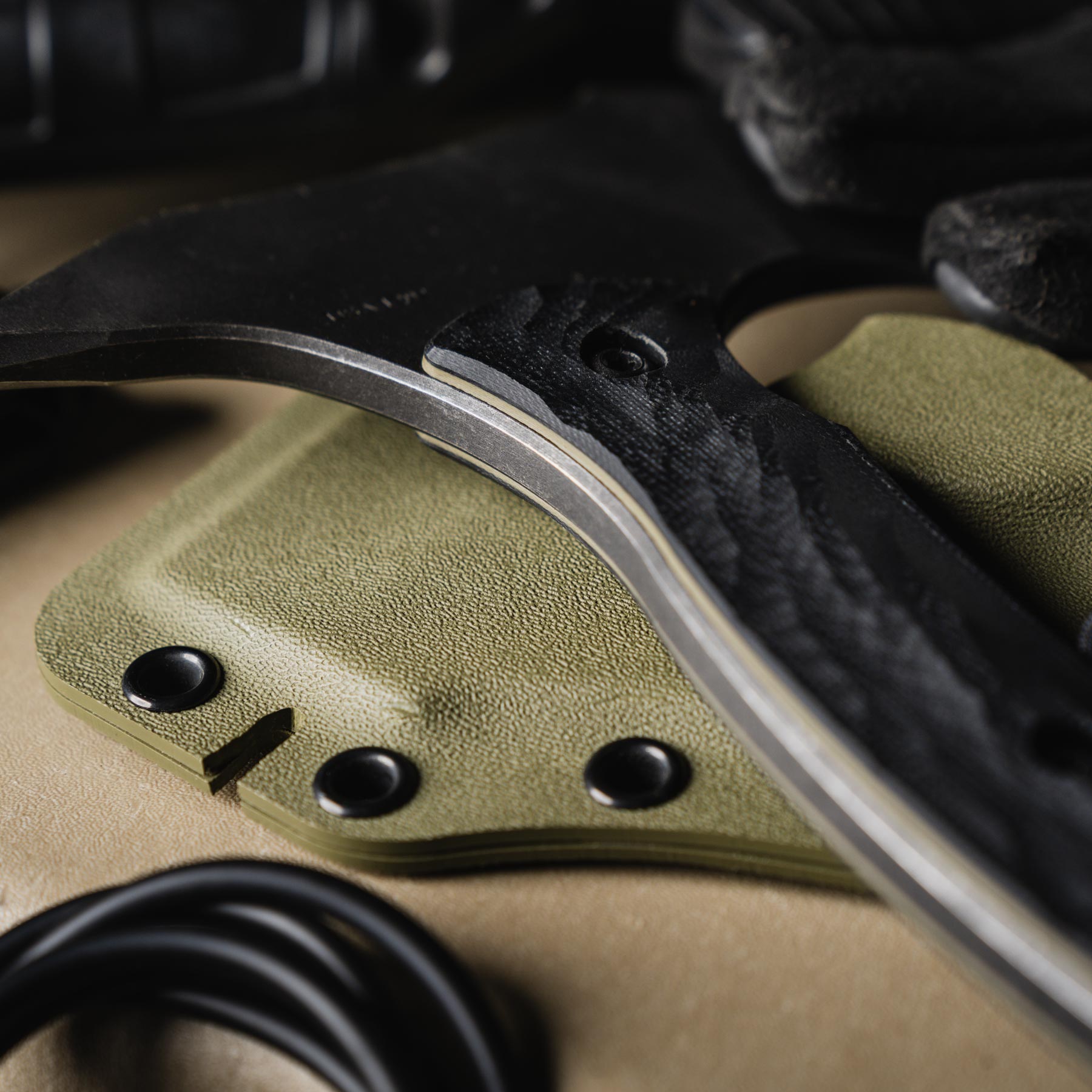 F13 Tommy - Paranoid Ranch