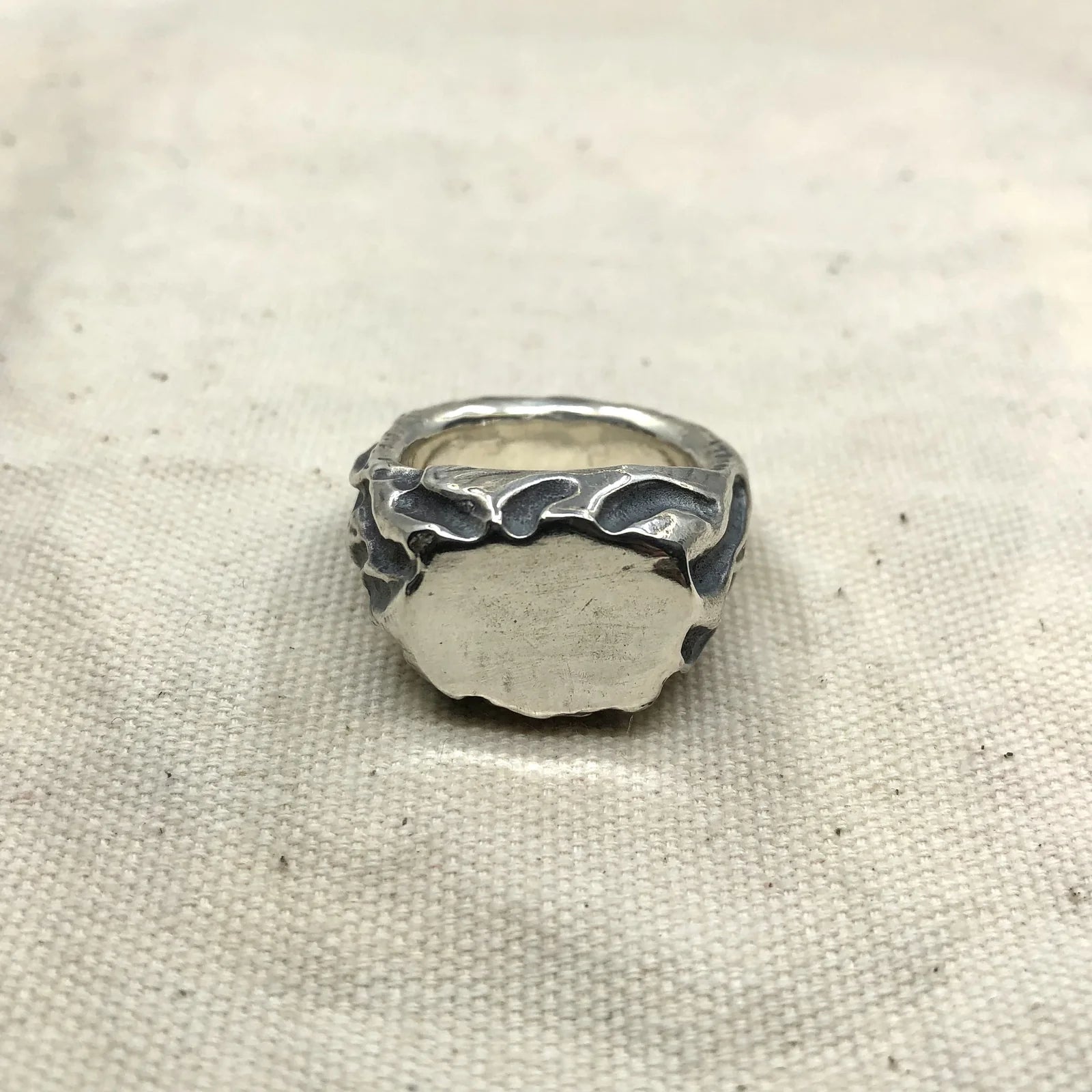Flow Signet Ring - Paranoid Ranch