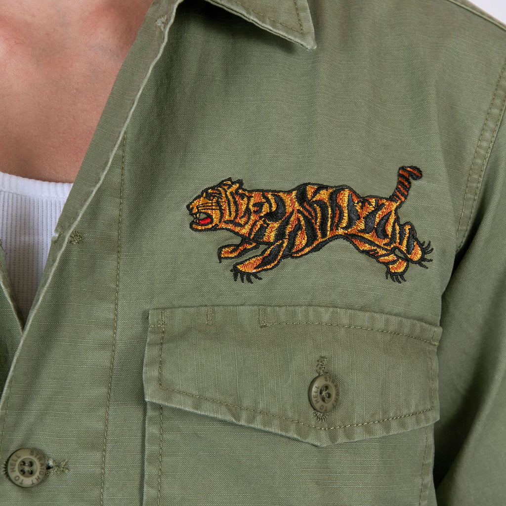Flying Tiger – Vintage - Inspired Embroidered Shirt - Paranoid Ranch