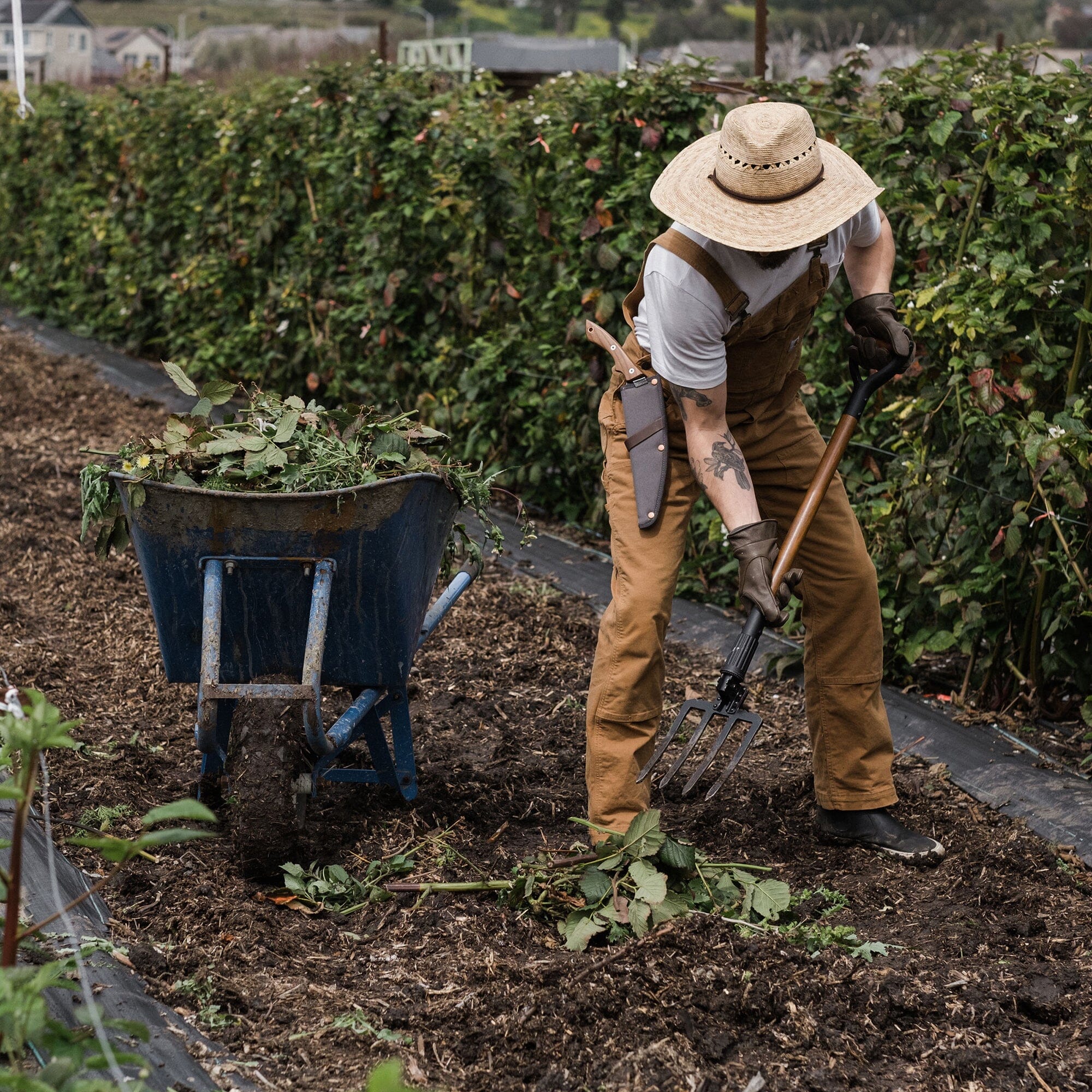 Folding Spading Fork - Paranoid Ranch