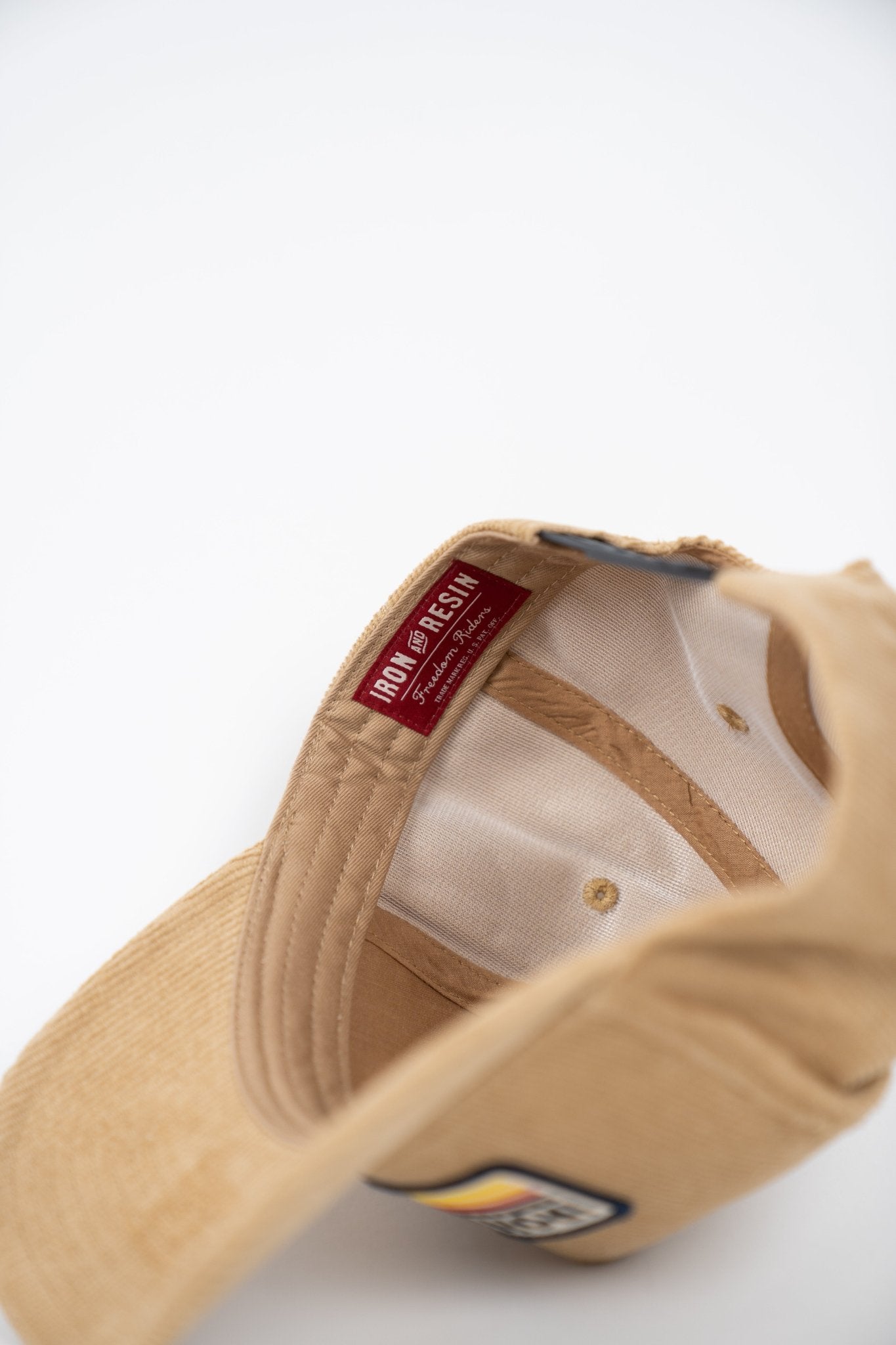 Iron & Resin Vintage Hat - Paranoid Ranch