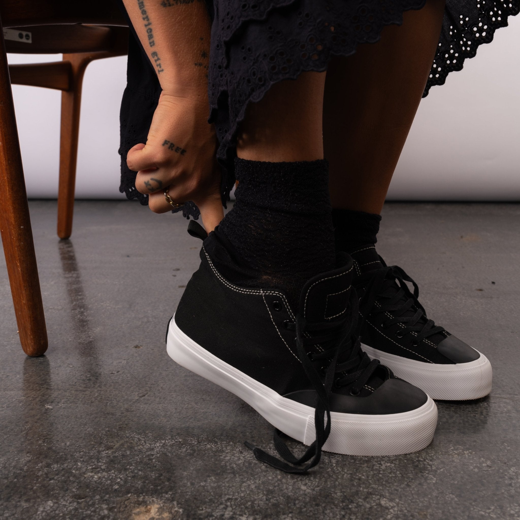 KENNY - Paranoid Ranch