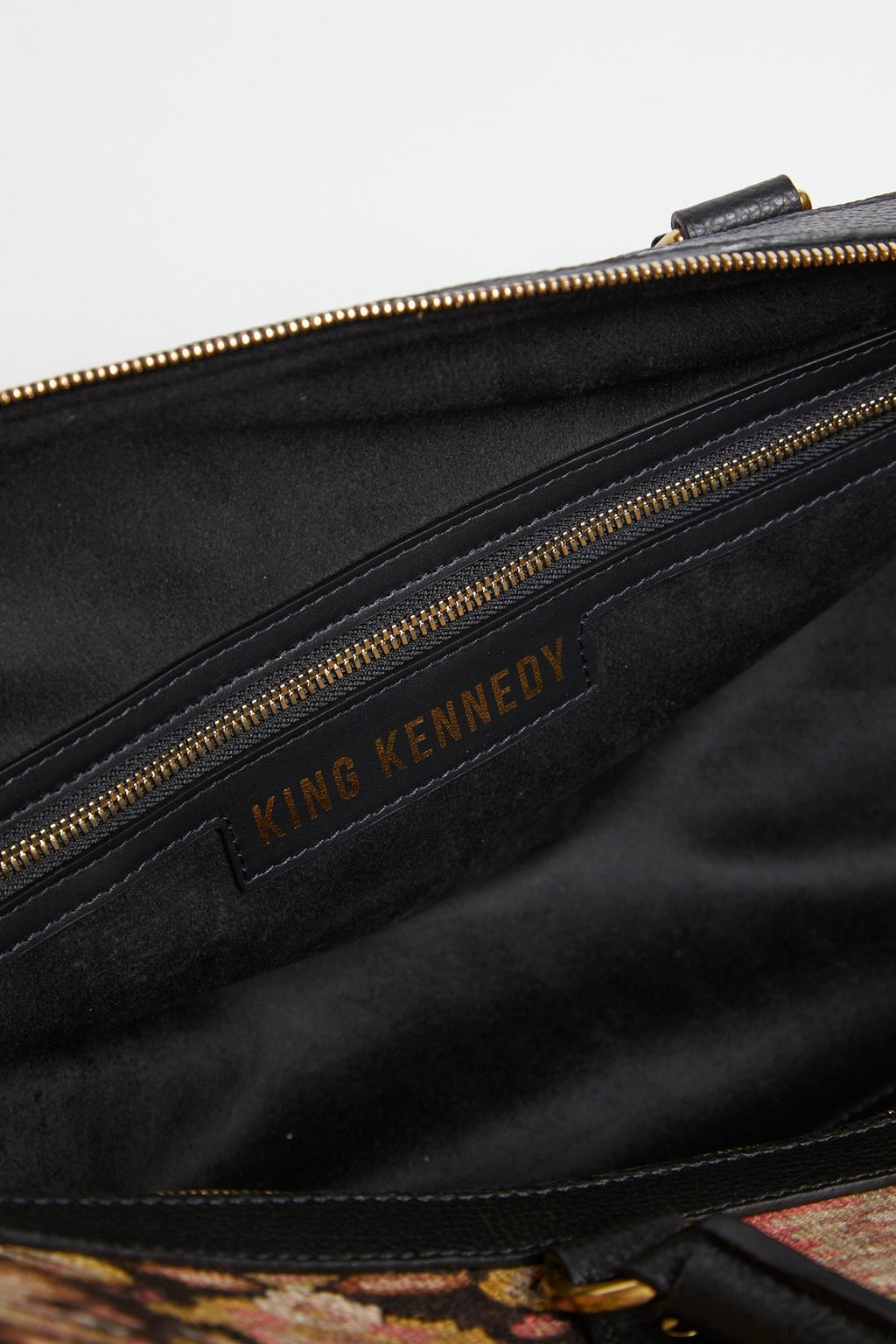 King Duffle 10 - Paranoid Ranch