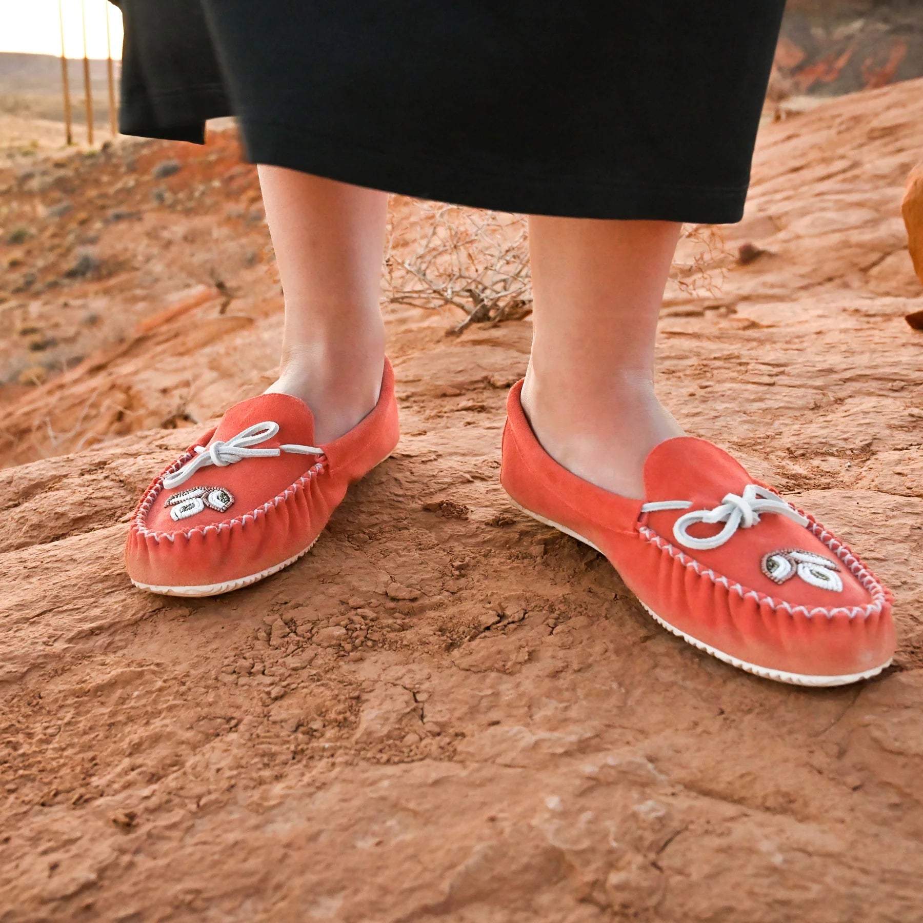 Manitobah Kayak - Paranoid Ranch
