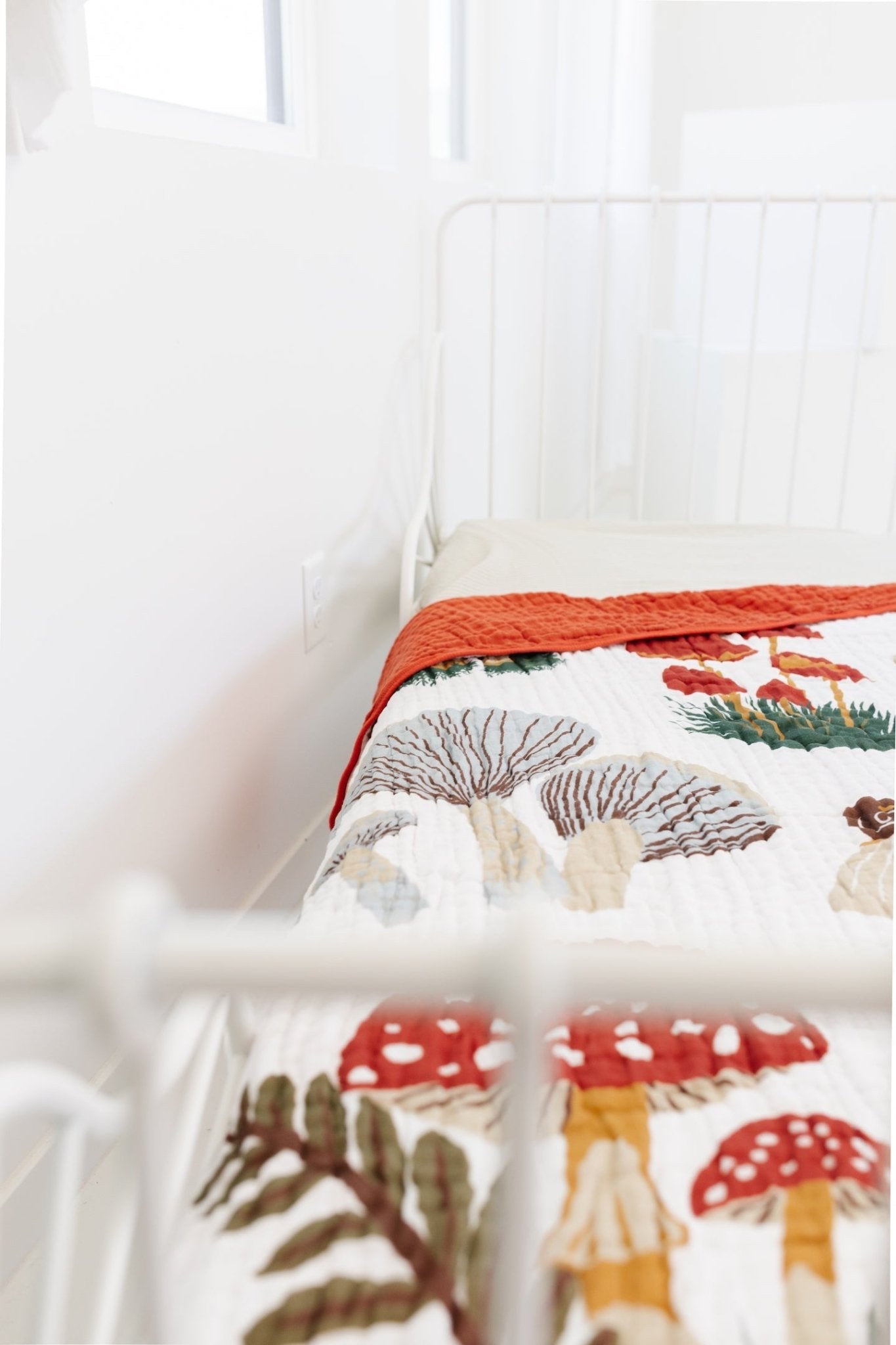 Mushroom Throw Blanket - Paranoid Ranch