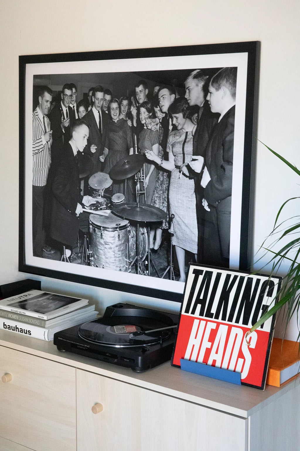 Now Playing Stand - Blue - Paranoid Ranch