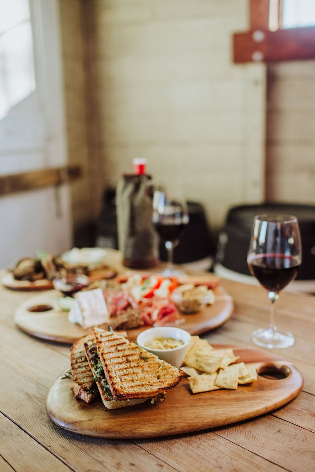 Pebble Shaped Acacia Serving Board 18" x 15" - Paranoid Ranch