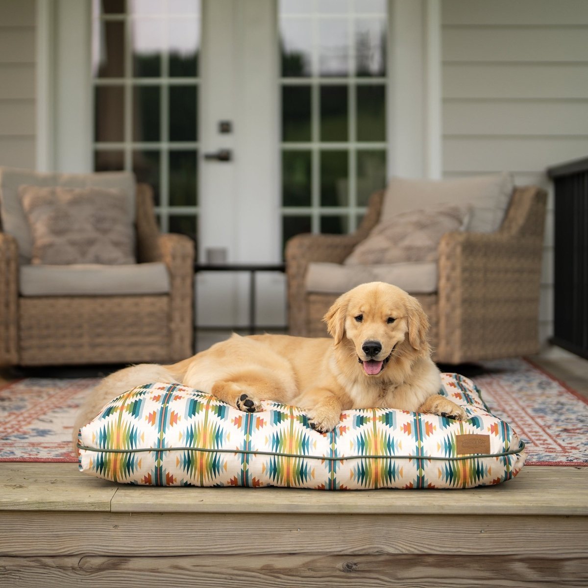 Pendleton All Season Pet Napper - Paranoid Ranch
