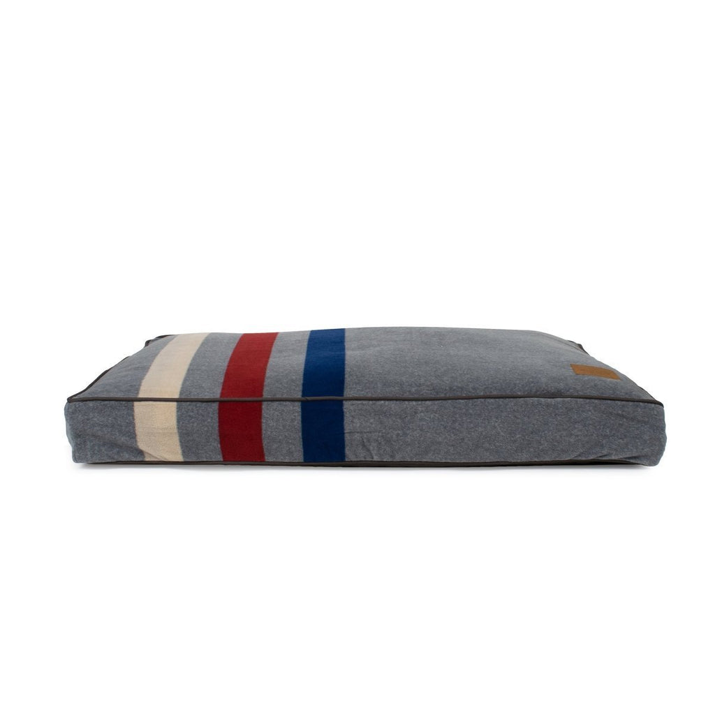 Pendleton Classic Pet Napper - Paranoid Ranch