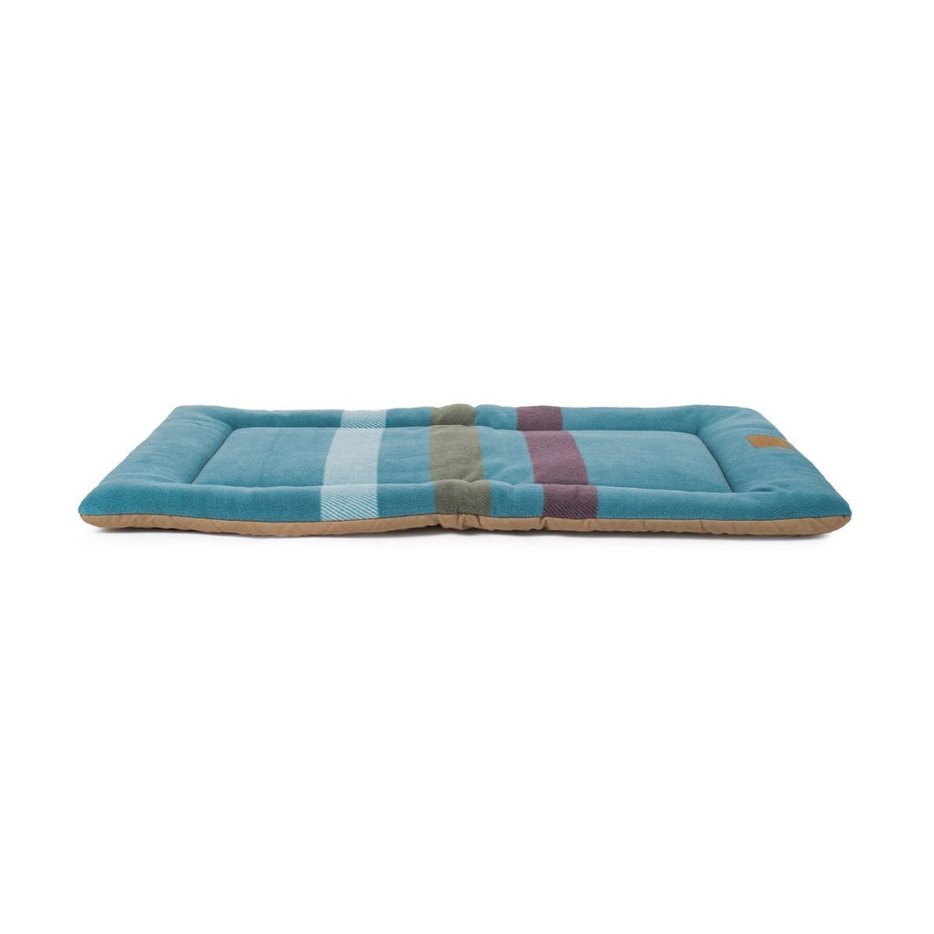 Pendleton Fleece Comfort Cushion - Paranoid Ranch