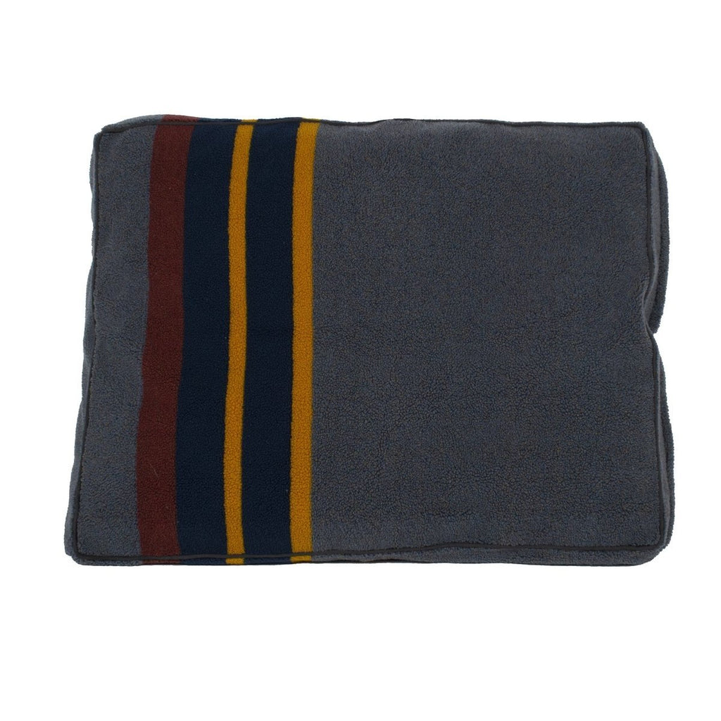Pendleton Vintage Camp Pet Napper - Paranoid Ranch