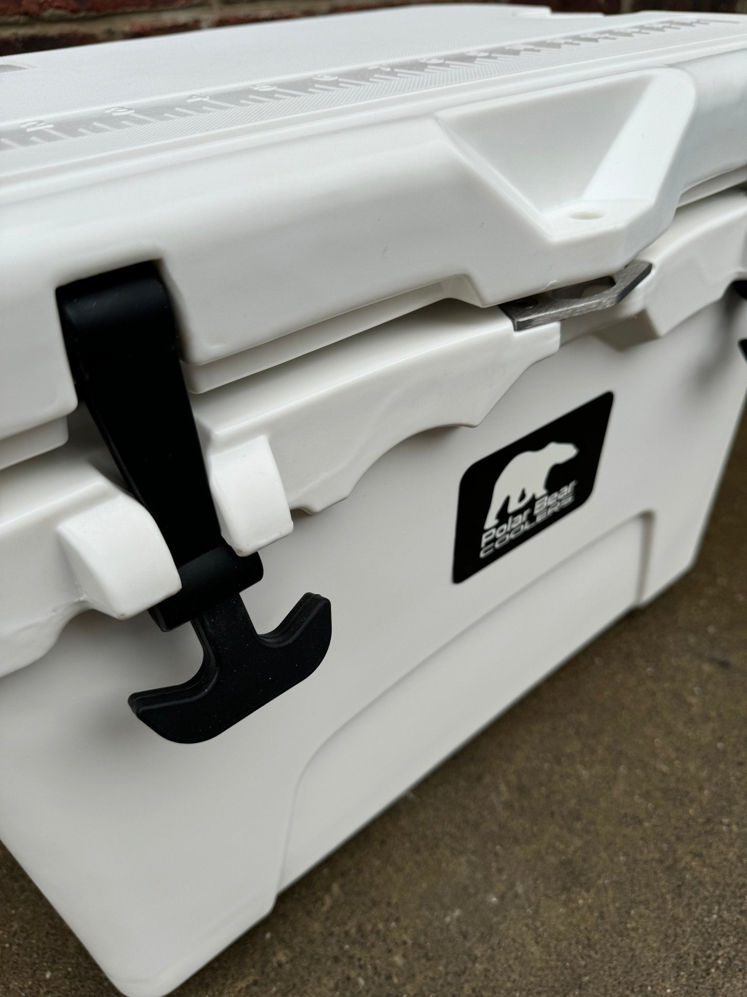 Polar Bear 20 Hard Cooler - Paranoid Ranch