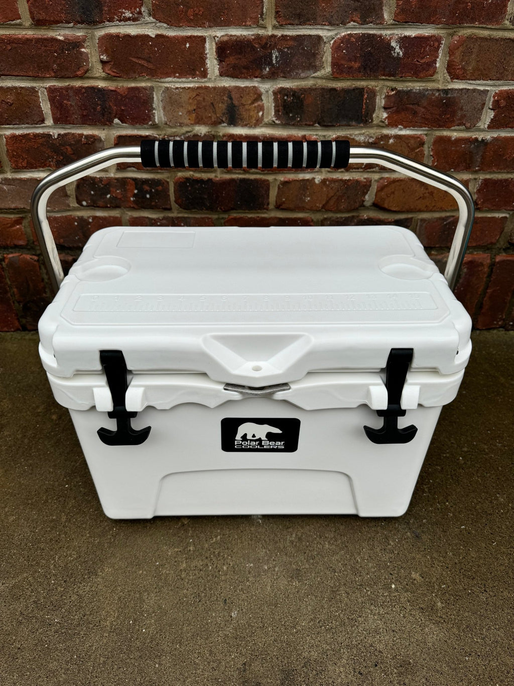 Polar Bear 20 Hard Cooler - Paranoid Ranch