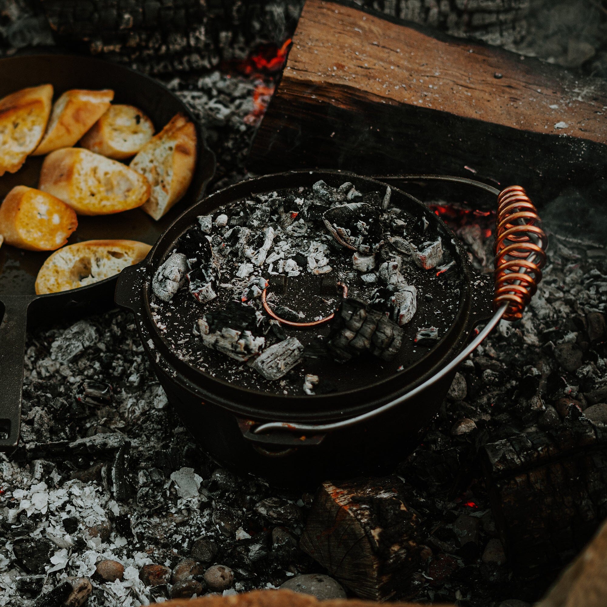 Polished Cast Iron Dutch Oven - 4qt - Paranoid Ranch