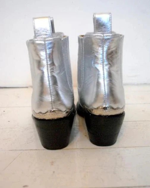 Silver Magic Boots - Paranoid Ranch