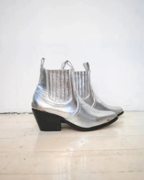 Silver Magic Boots - Paranoid Ranch