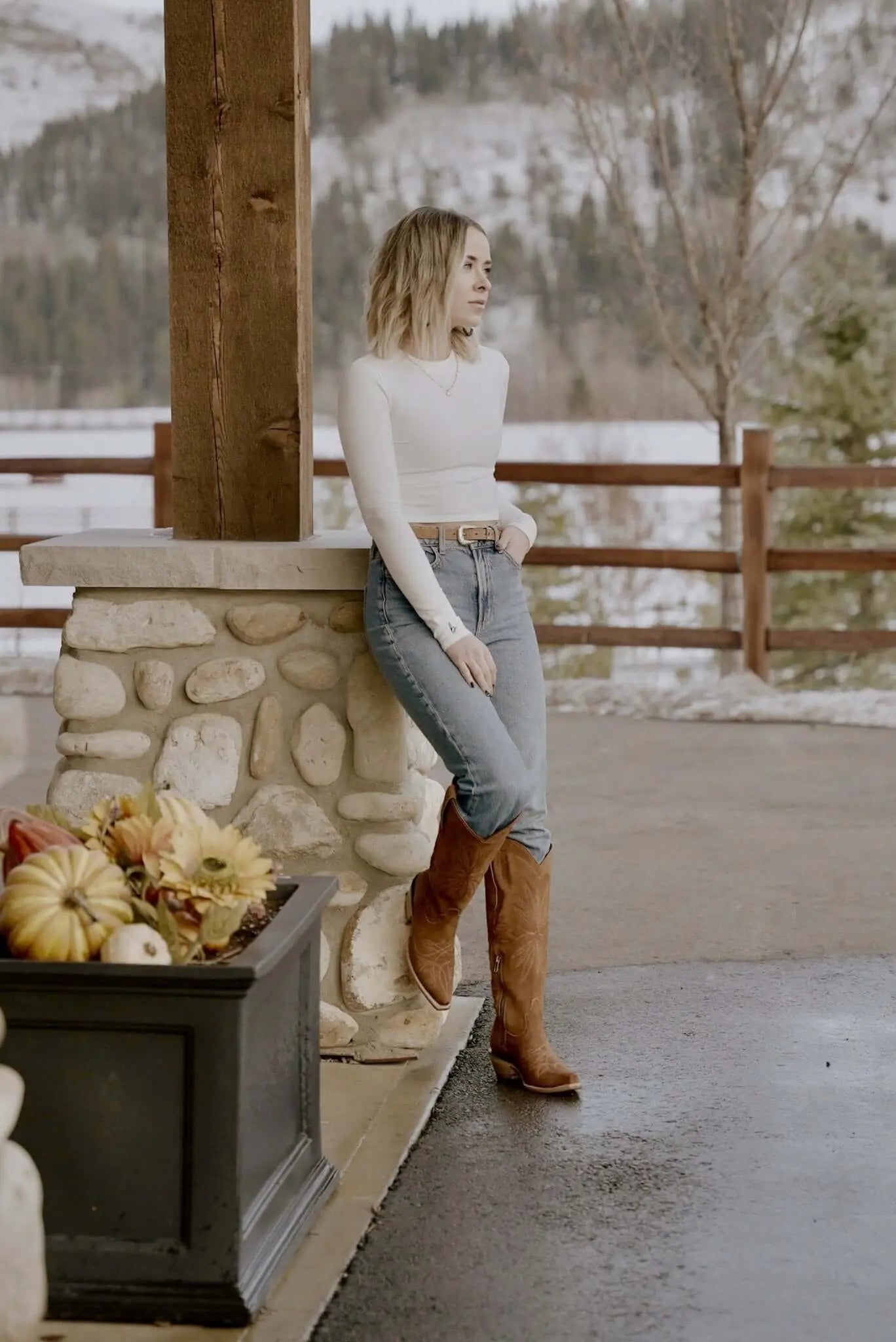 The Lorraine Knee - High Western Boots – Camel Suede - Paranoid Ranch