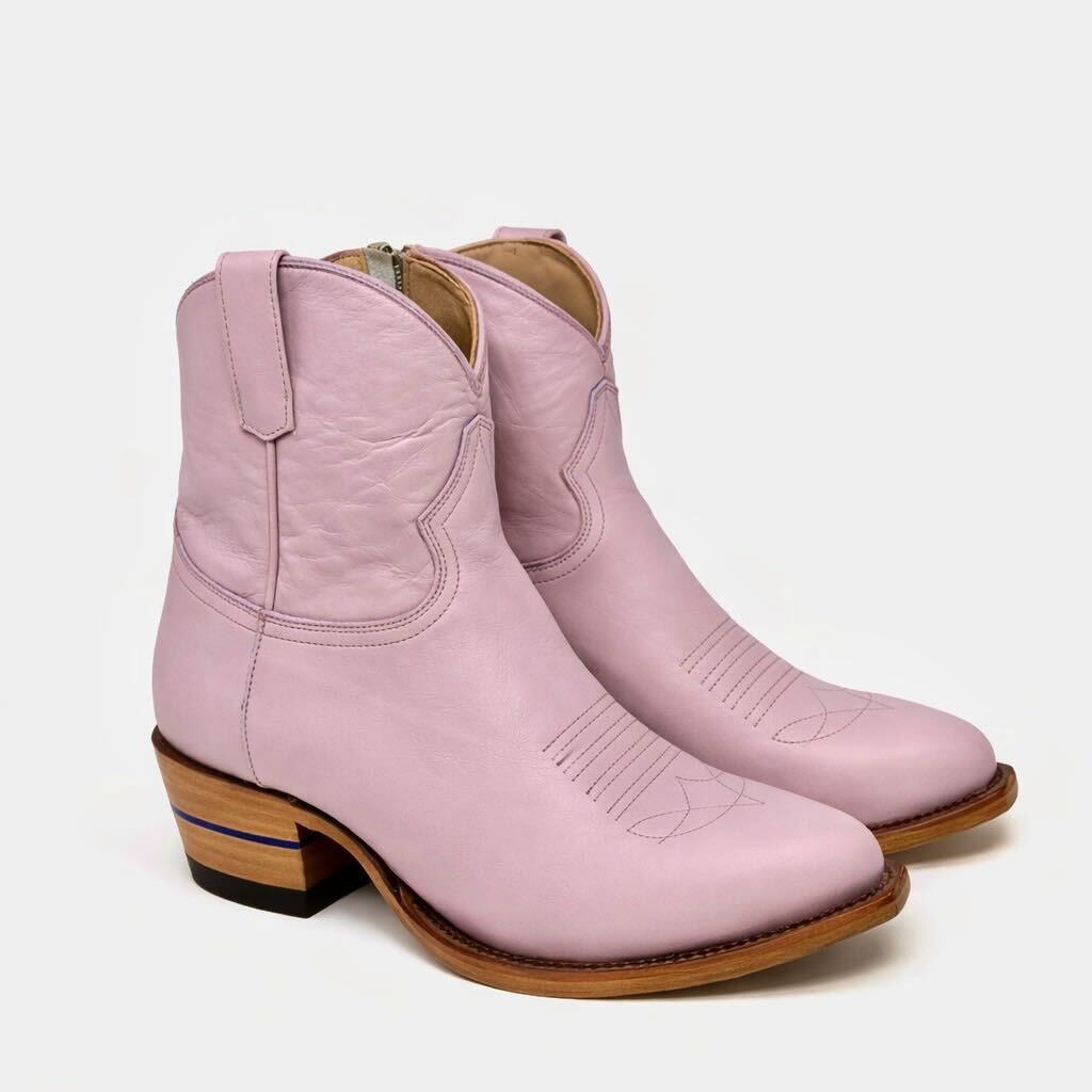 The Rainey - Paranoid Ranch