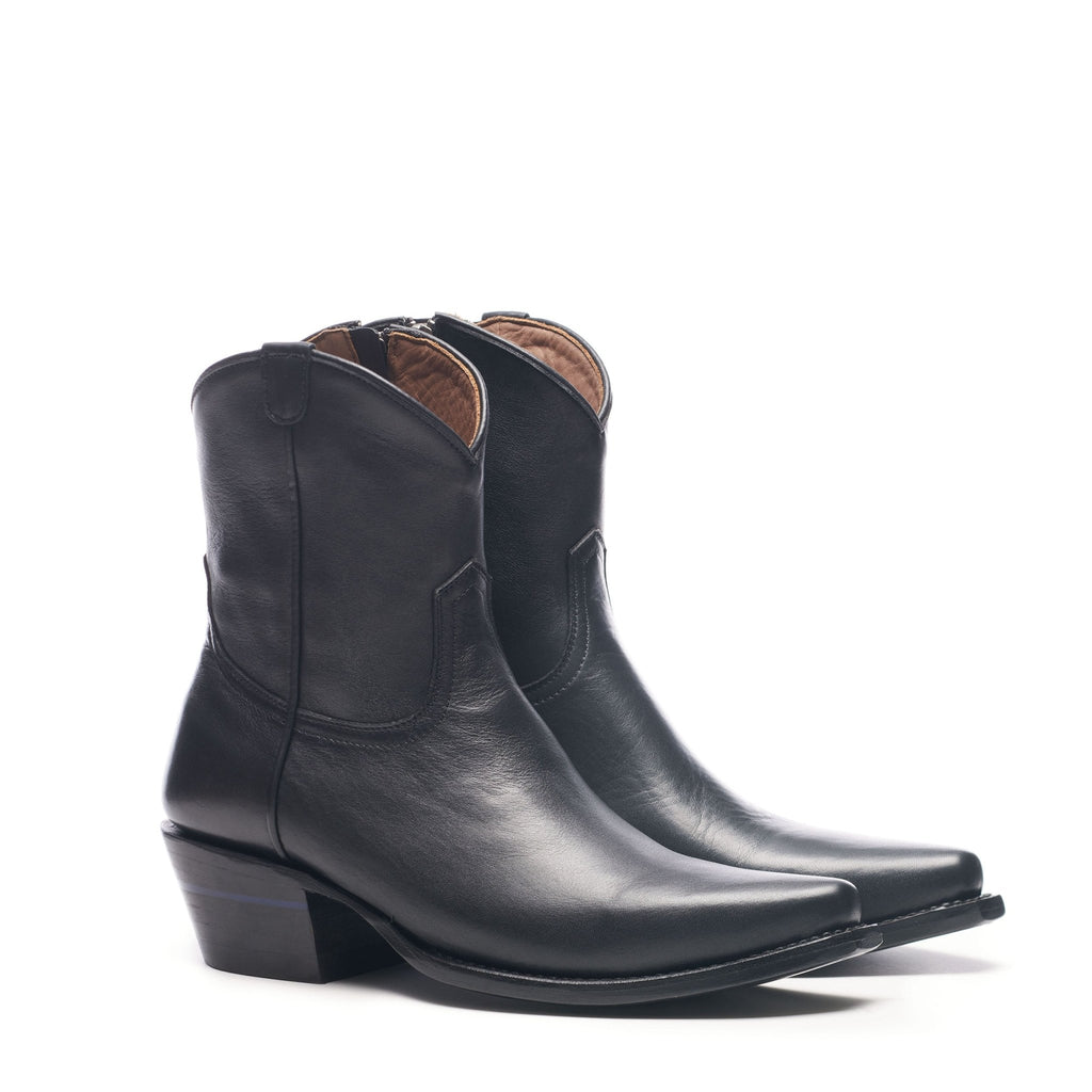 The Trinity - Paranoid Ranch