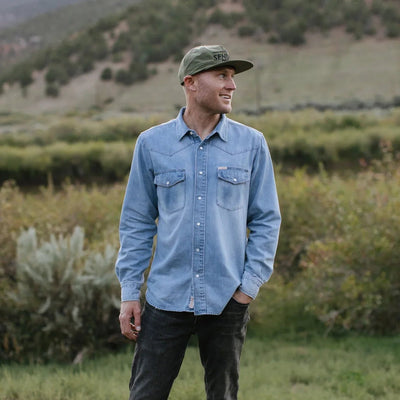 Classic western Wyatt Denim Shirt with regular fit and vintage pearl snap closures.