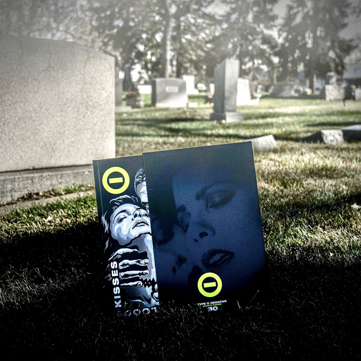 Type O Negative: Bloody Kisses 30 - Green Edition - Paranoid Ranch
