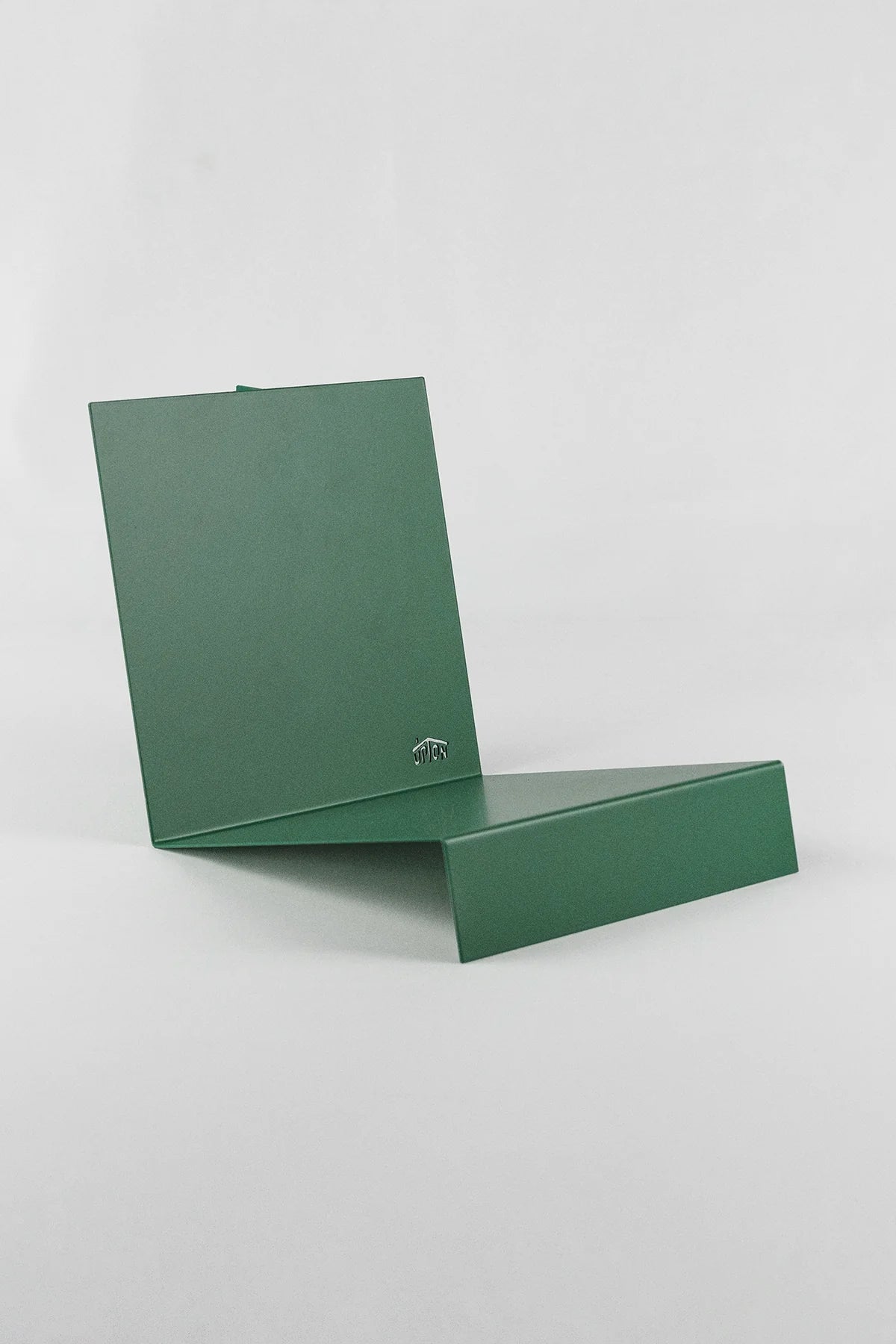 Upton LP Stand - Paranoid Ranch