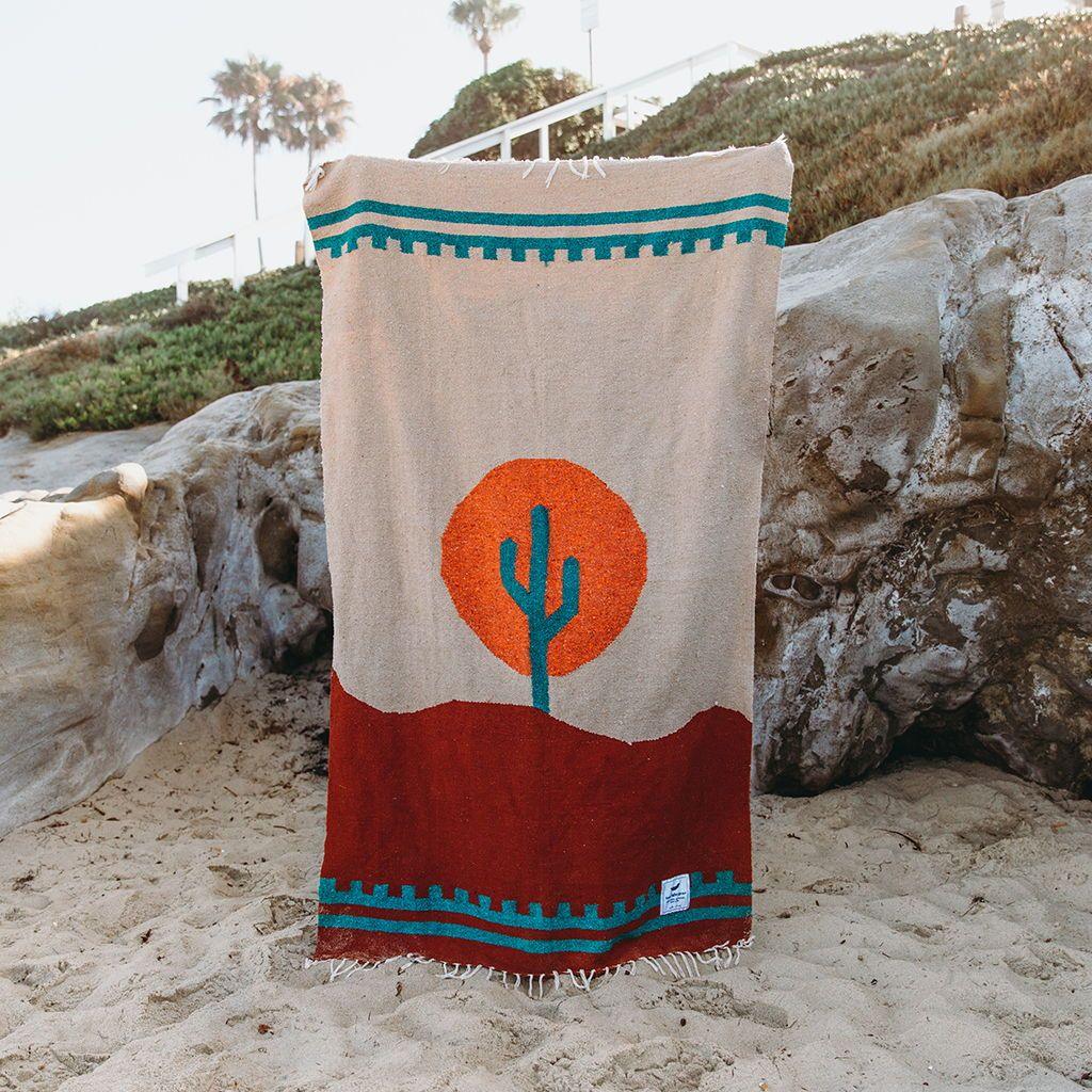 Western Handwoven Throw Blanket - Paranoid Ranch