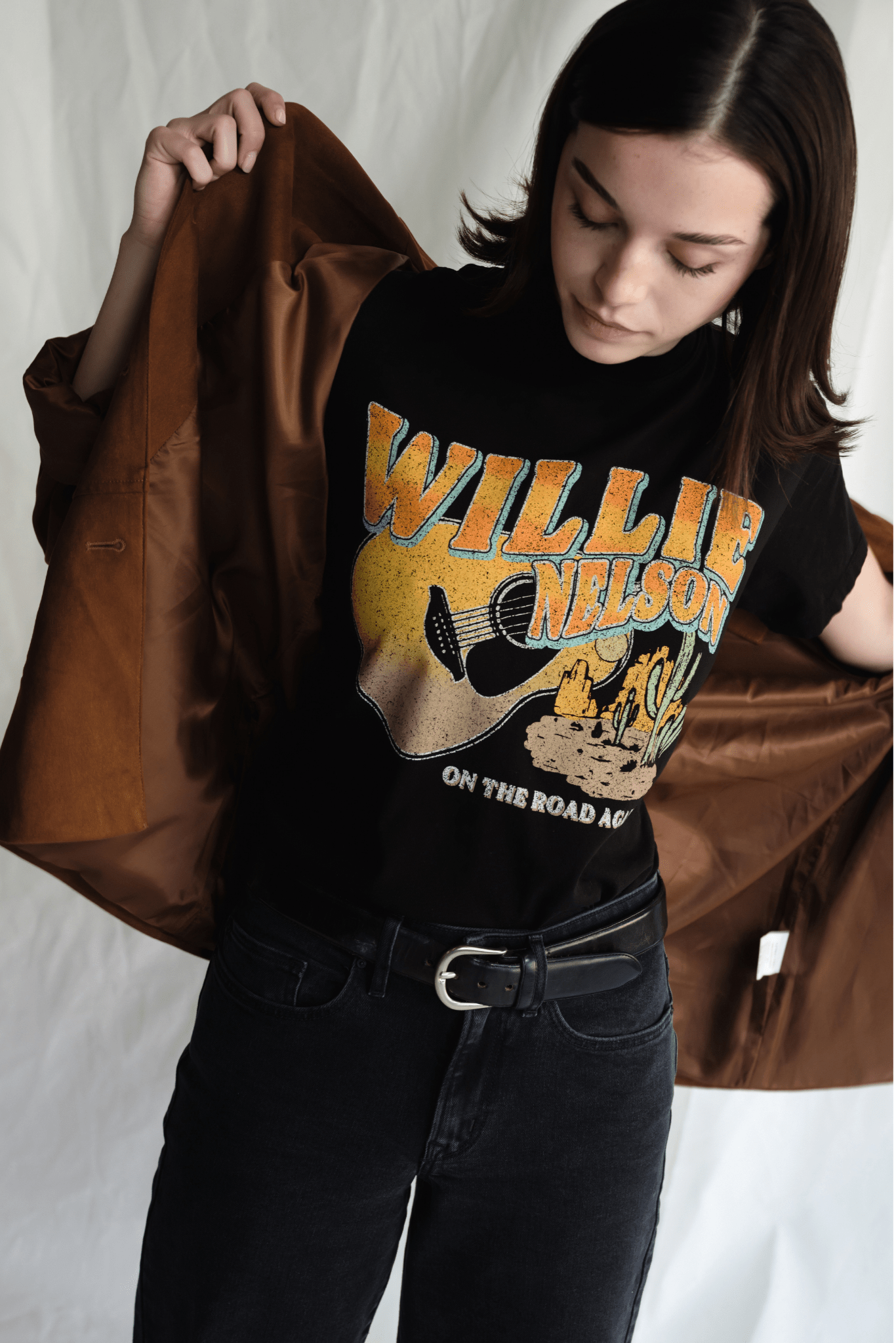 Willie Nelson "LIKE A BAND O' GYPSIES" Tee - Paranoid Ranch