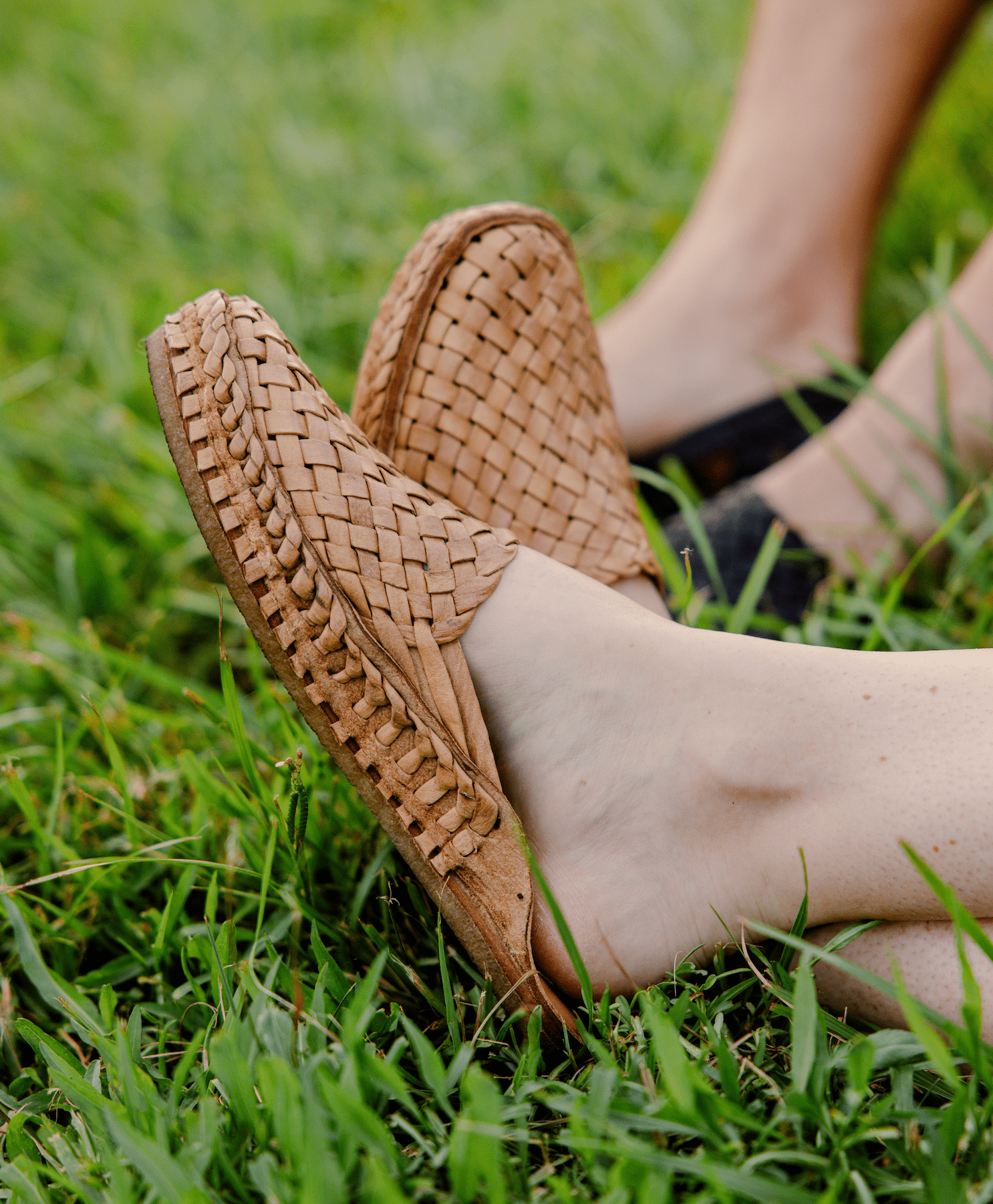 Women's Woven City Slide in Honey - Paranoid Ranch